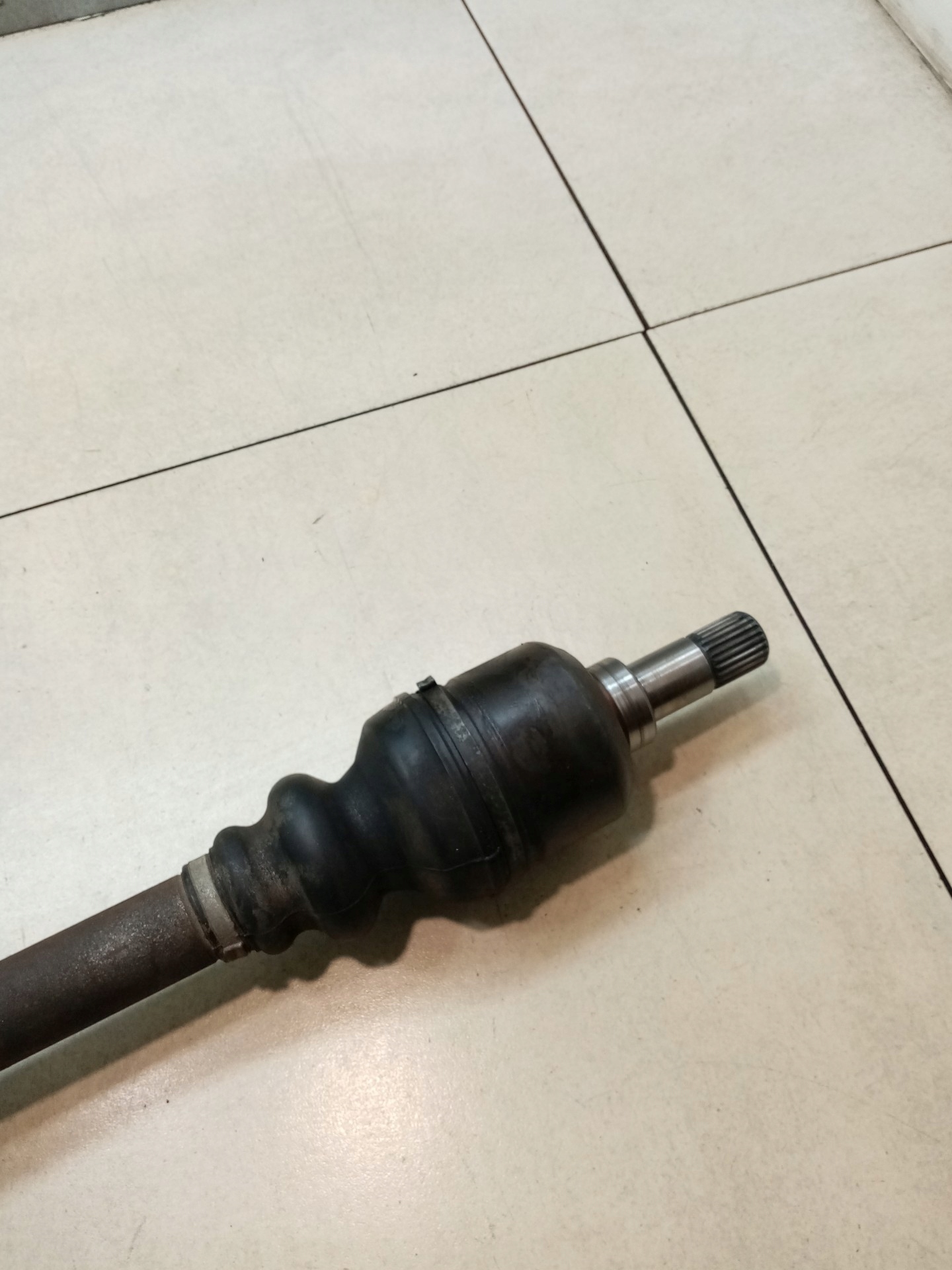 semi-axis left short. PEUGEOT 307 2.0 HDI