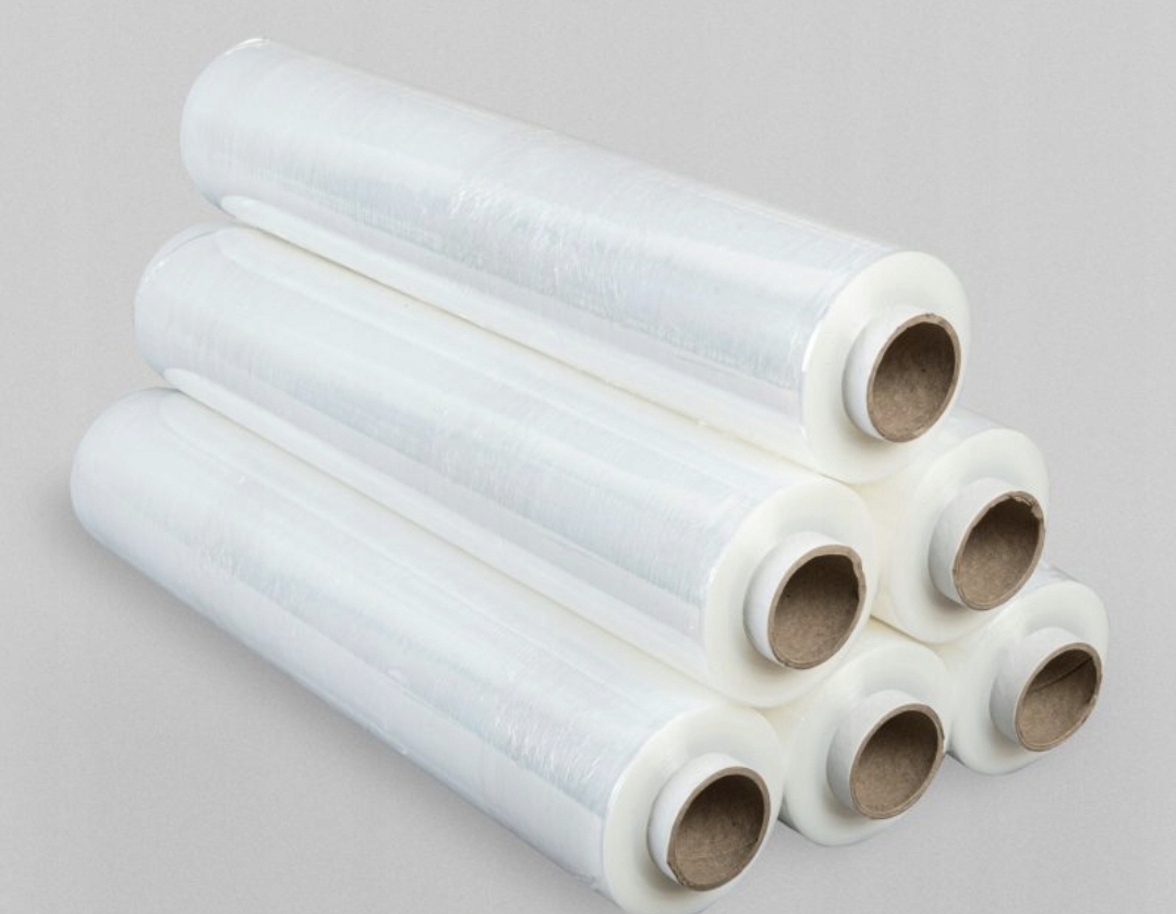 Folia Stretch Strecz Transparent Rolka 2,5KG mocna