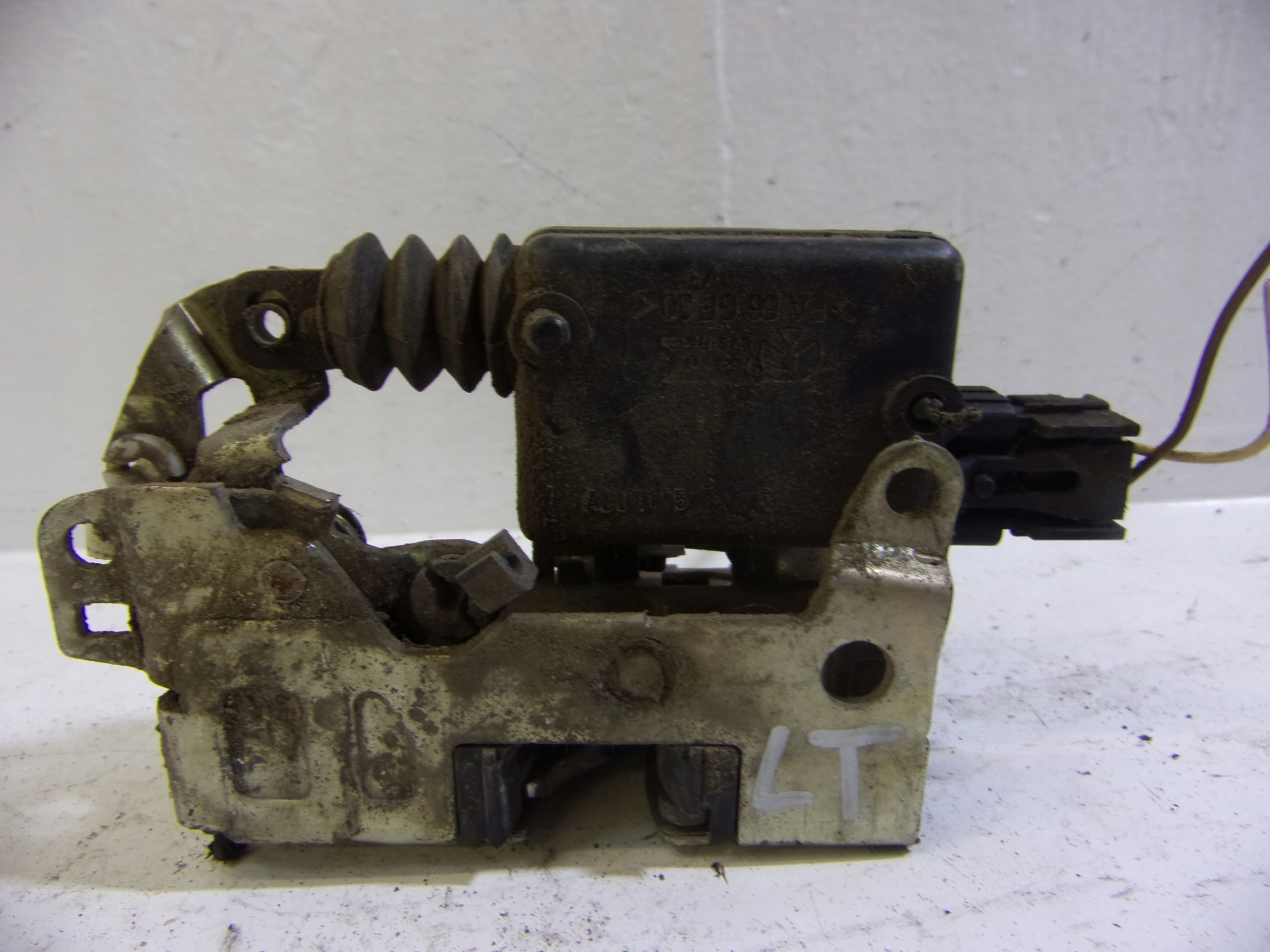 lock door CENTRALNY left rear part rear DACIA LOGAN