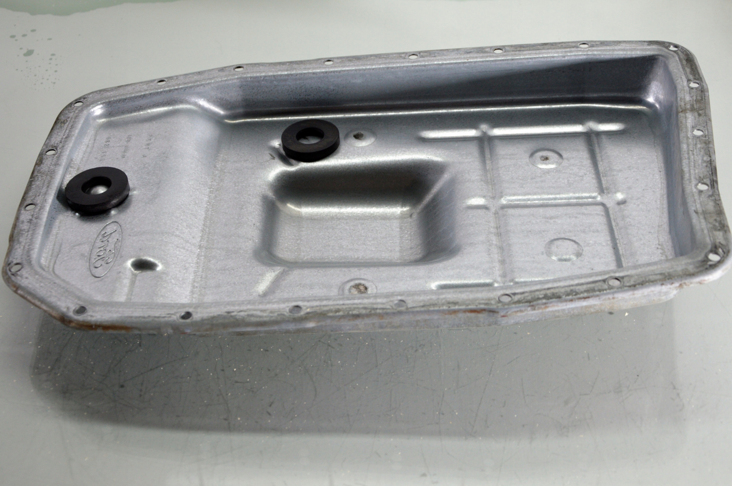 Масляный поддон 6r80 Ford после 2011 года