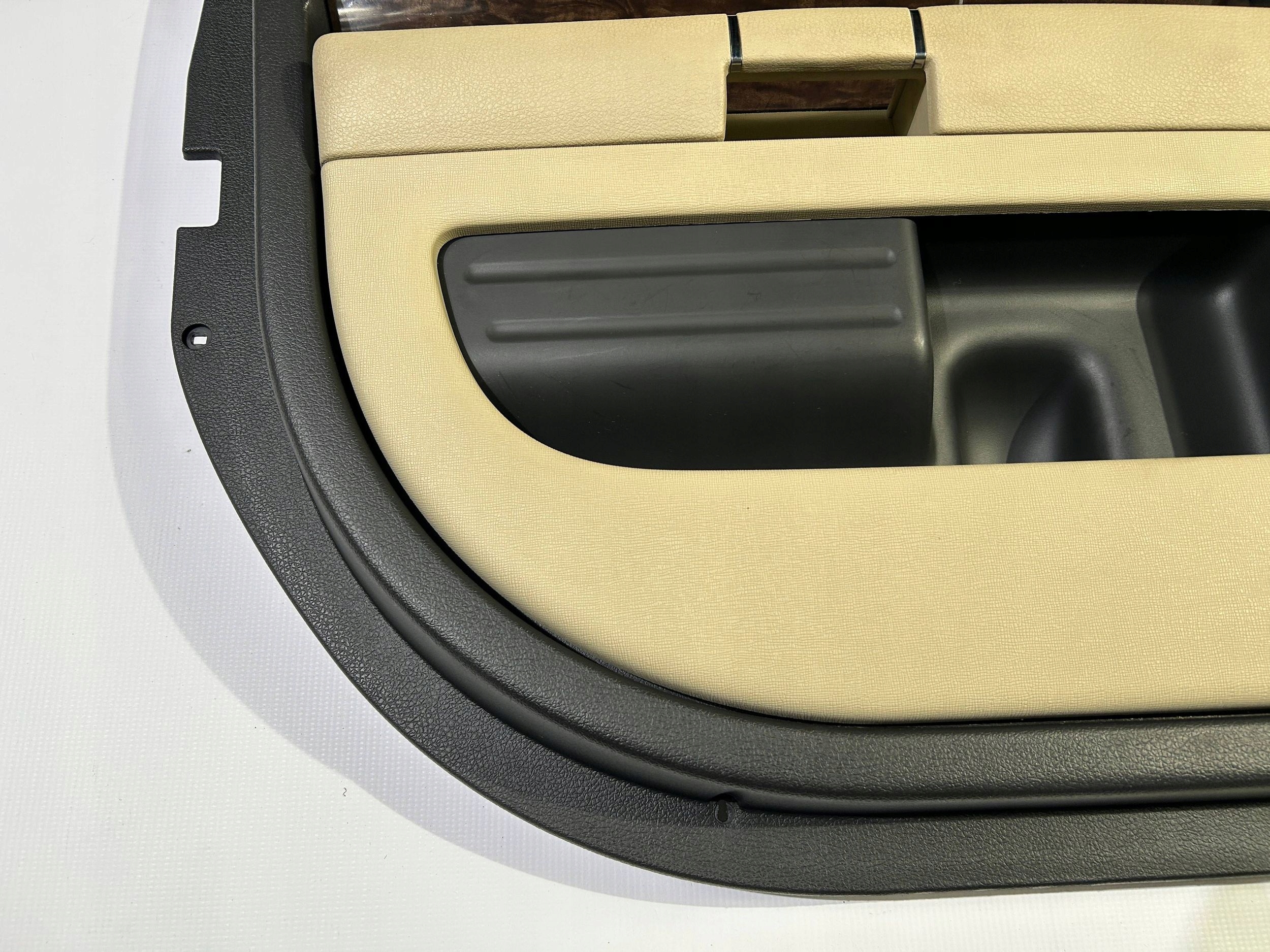 bok tapacír dveře levých předek przednich Ford FLEX 2013