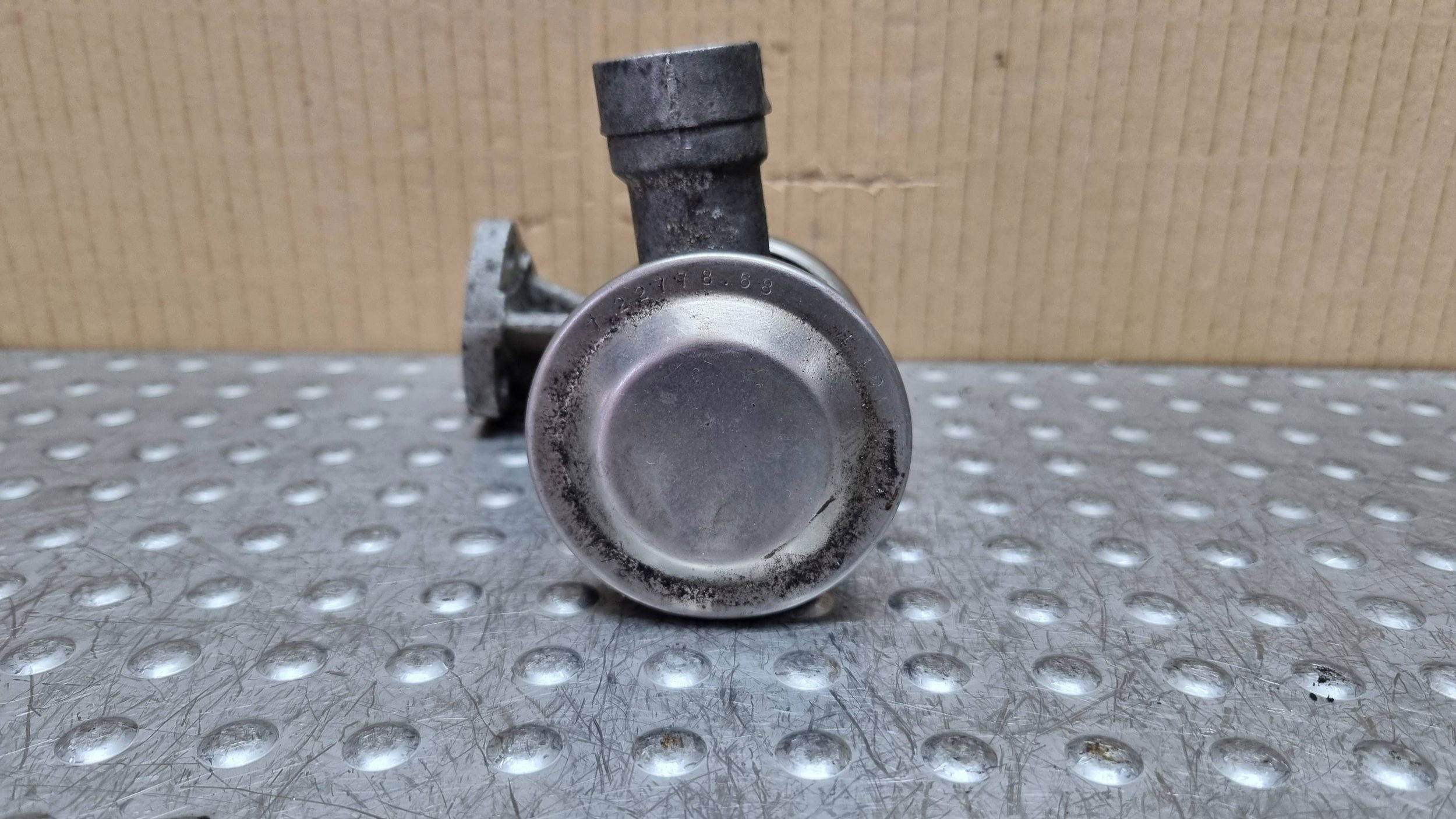 AGR-Ventil 06C131166B AUDI A6 C5 A4 B6 3.0 V6 ASN