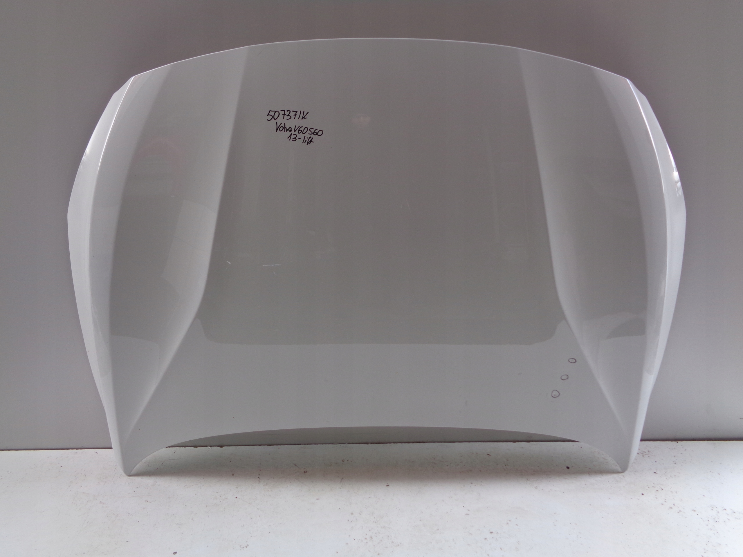 bonnet VOLVO V60 S60 13- LIFT NR 50737