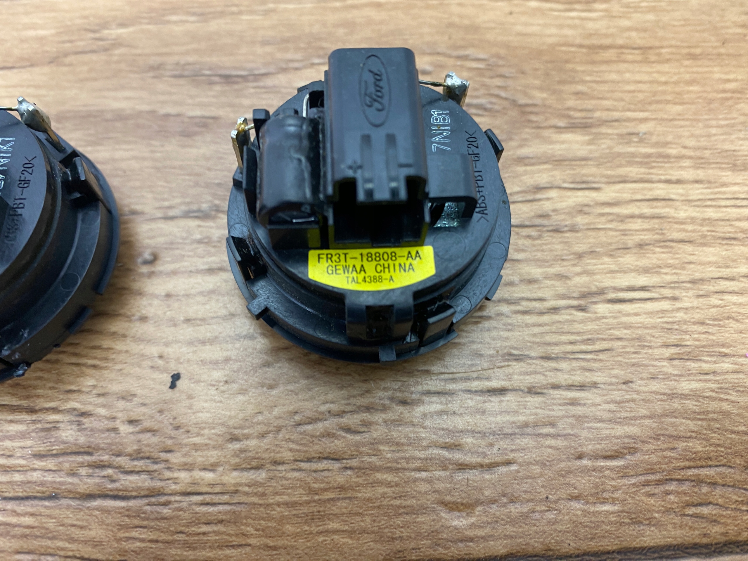 speaker Ford Mustang VI 2015+ USA