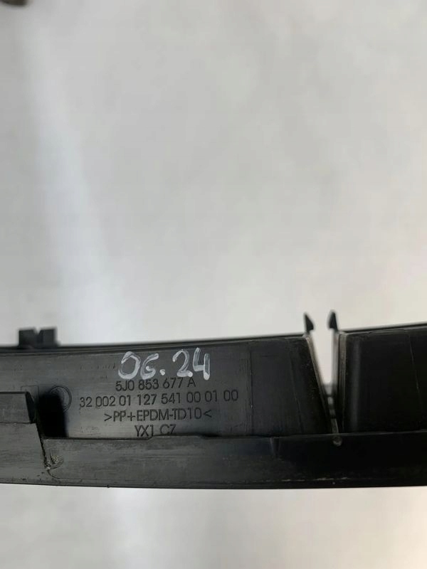 Skoda Fabia 2 II Roomster FL 10-13r bumper front front Lift