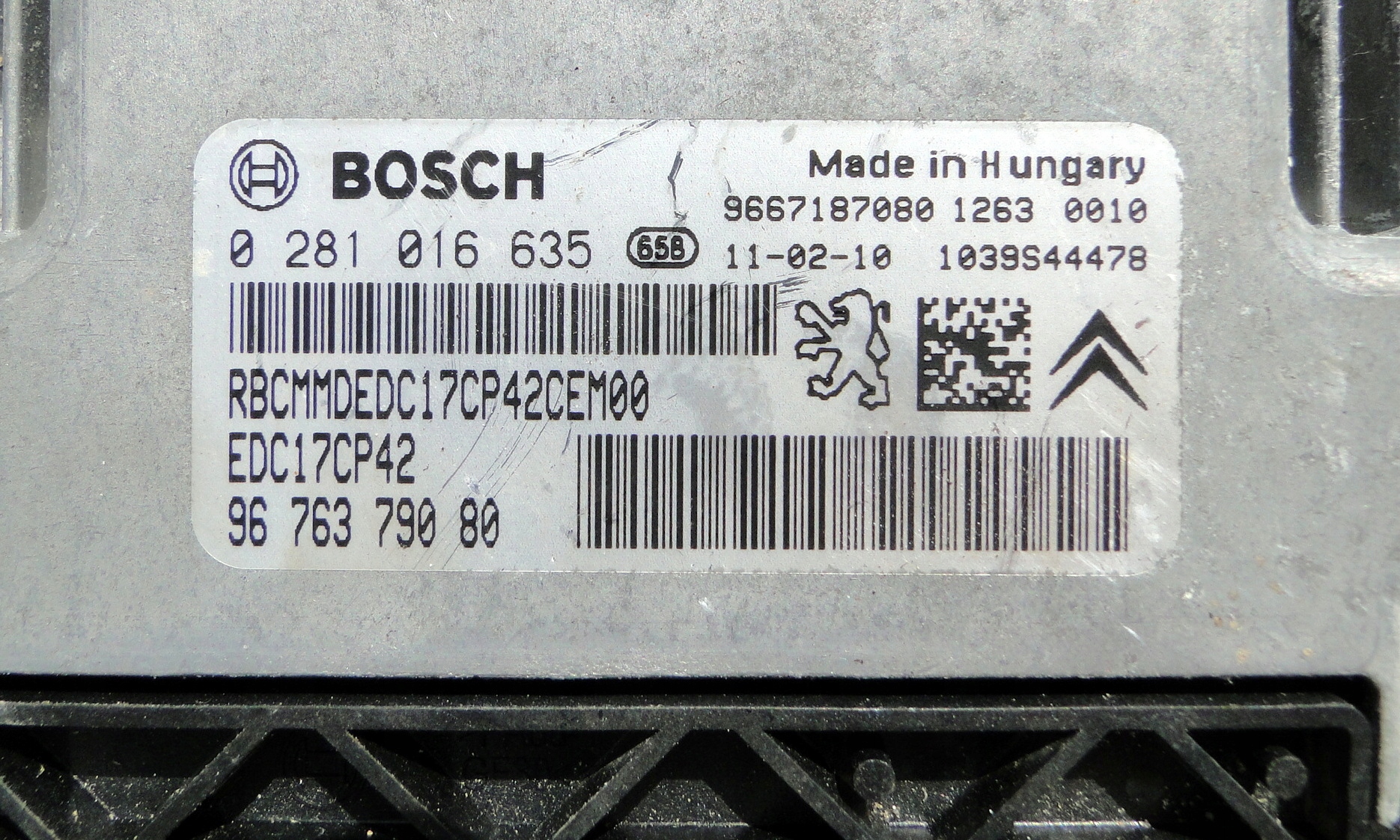 PEUGEOT 508 2.2 HDI STEROWNIK SILNIKA 9676379080 0281016635 Numer katalogowy części 9676379080 0281016635