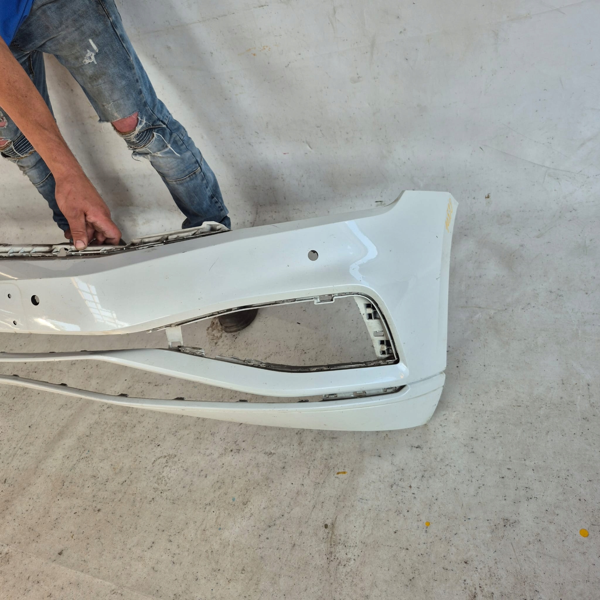 VW PASSAT B8 LIFT 19-23 bumper front front PDC