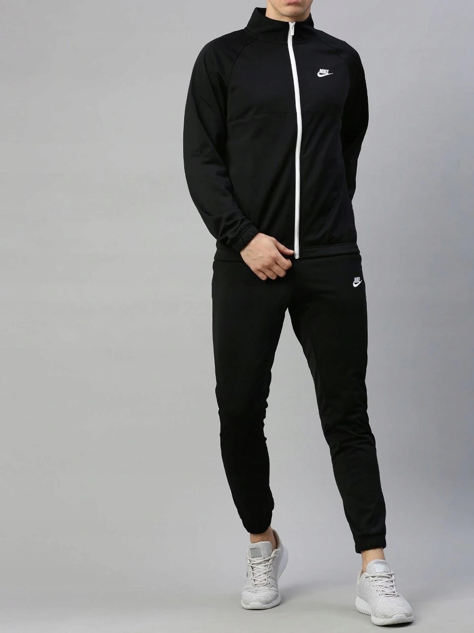 

Dres Męski Nike Sporstwear