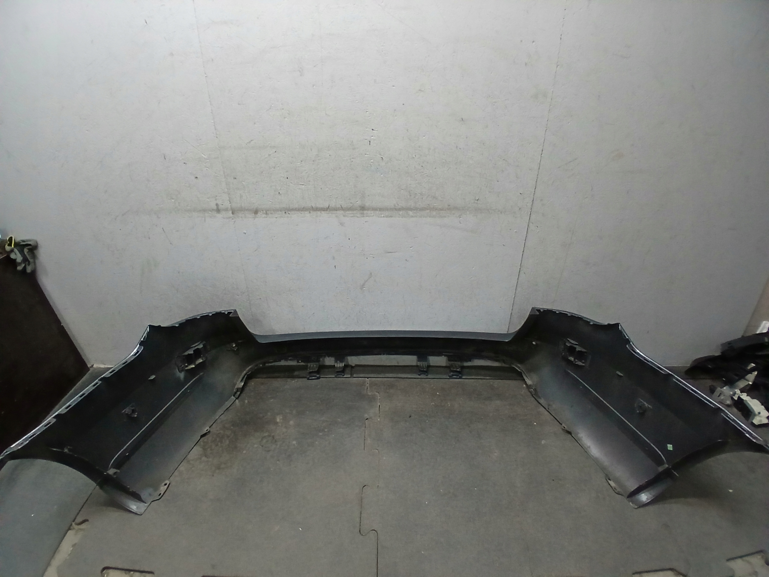 bumper rear part MERCEDES E KLASA W212 KOMBI LIFT