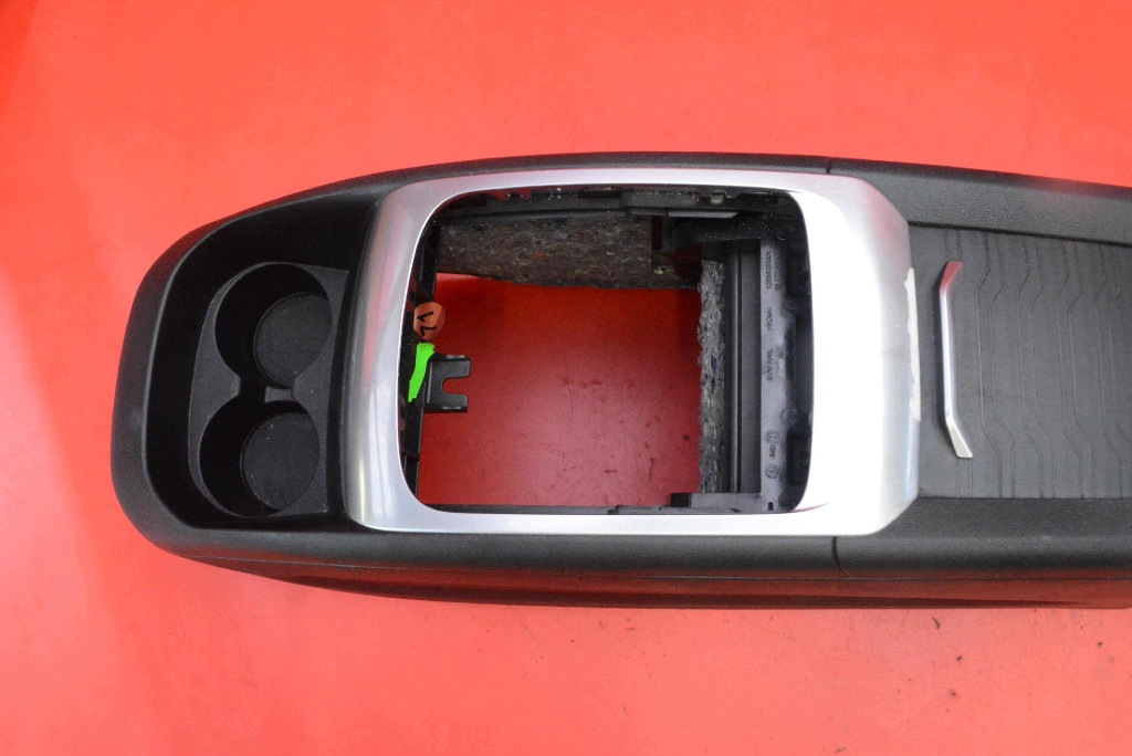 TUNEL mitte CITROEN C4 GRAND PICASSO 2 II 13-17