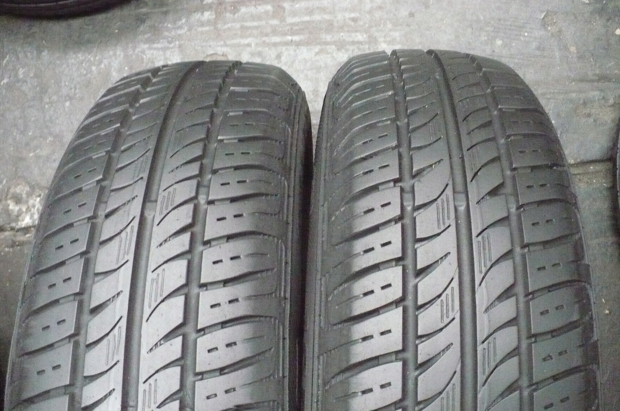 2x Semperit Comfort Life 2 165/70R14 5,9 mm 2023