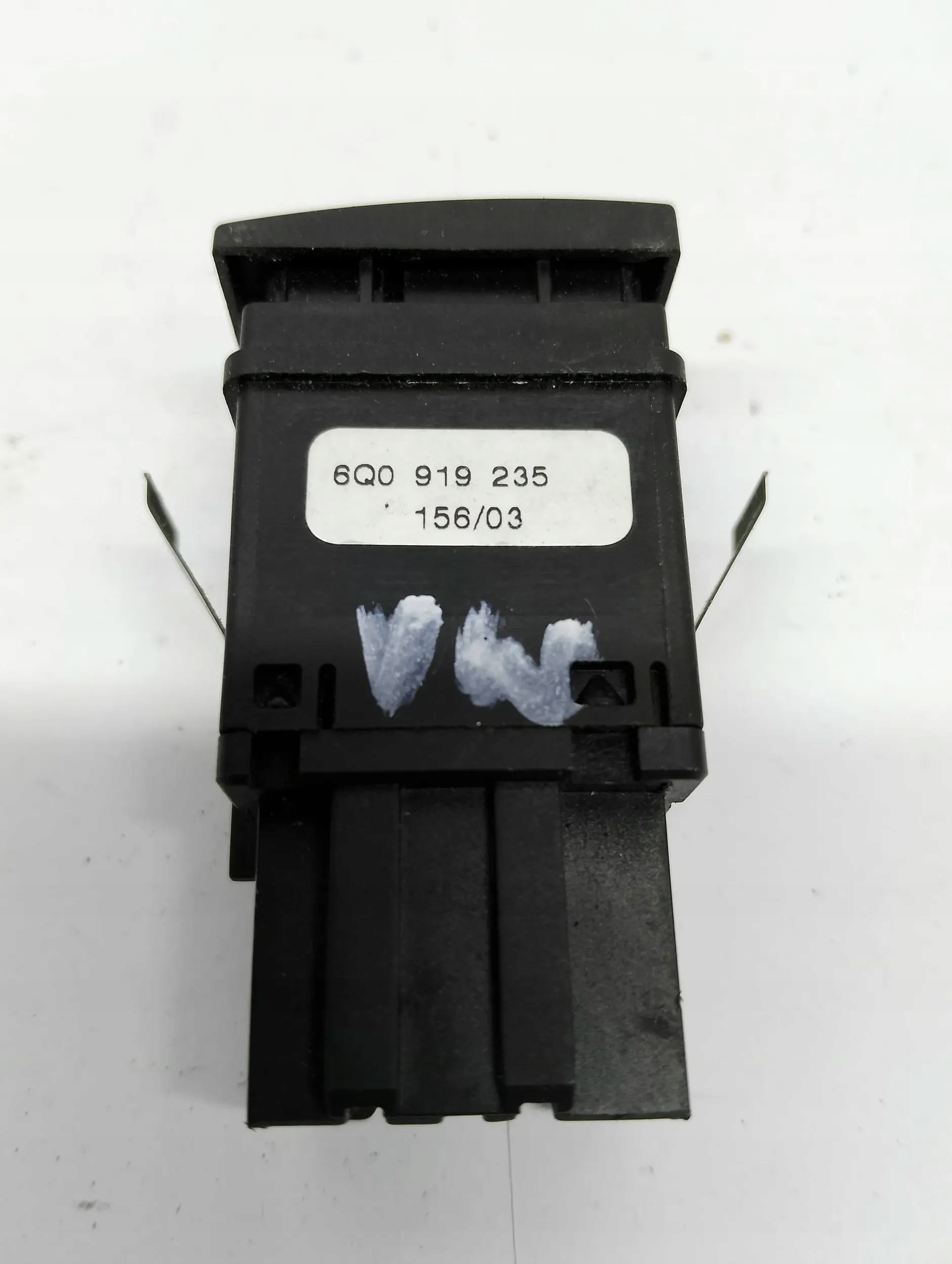 switch switch circuit breaker airbag Volkswagen 6Q0919235