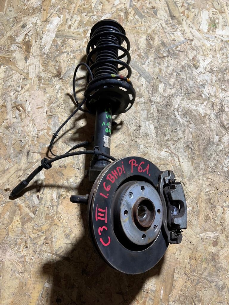 стойка правая перед CITROEN C3 III P611.6