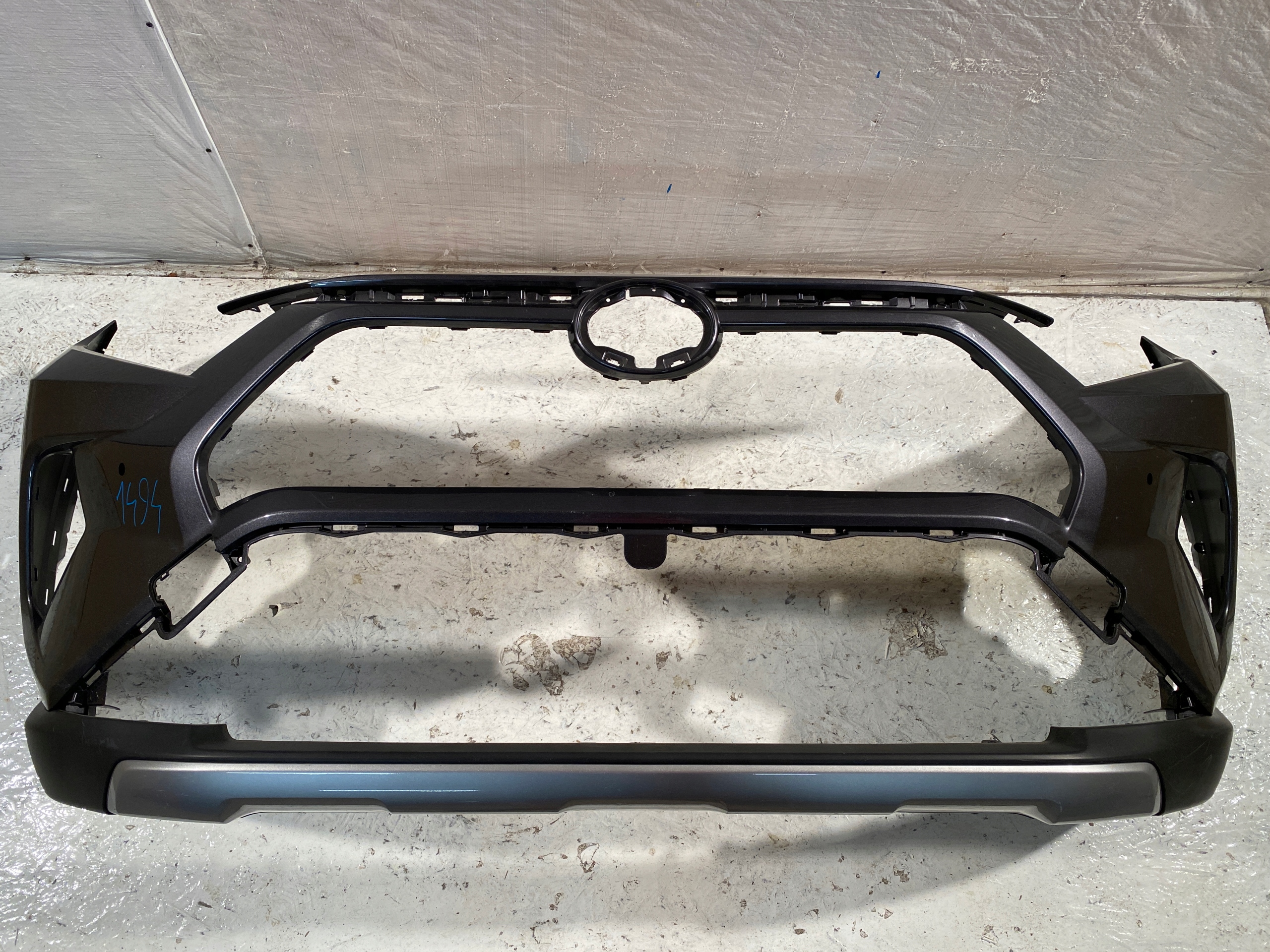 Бампер rav4. Бампер передний toyota rav4. Бампер передний toyota rav4 2011. Защита переднего бампера на рав 4 2013. Бампер рав 4 2013 купить в перми.