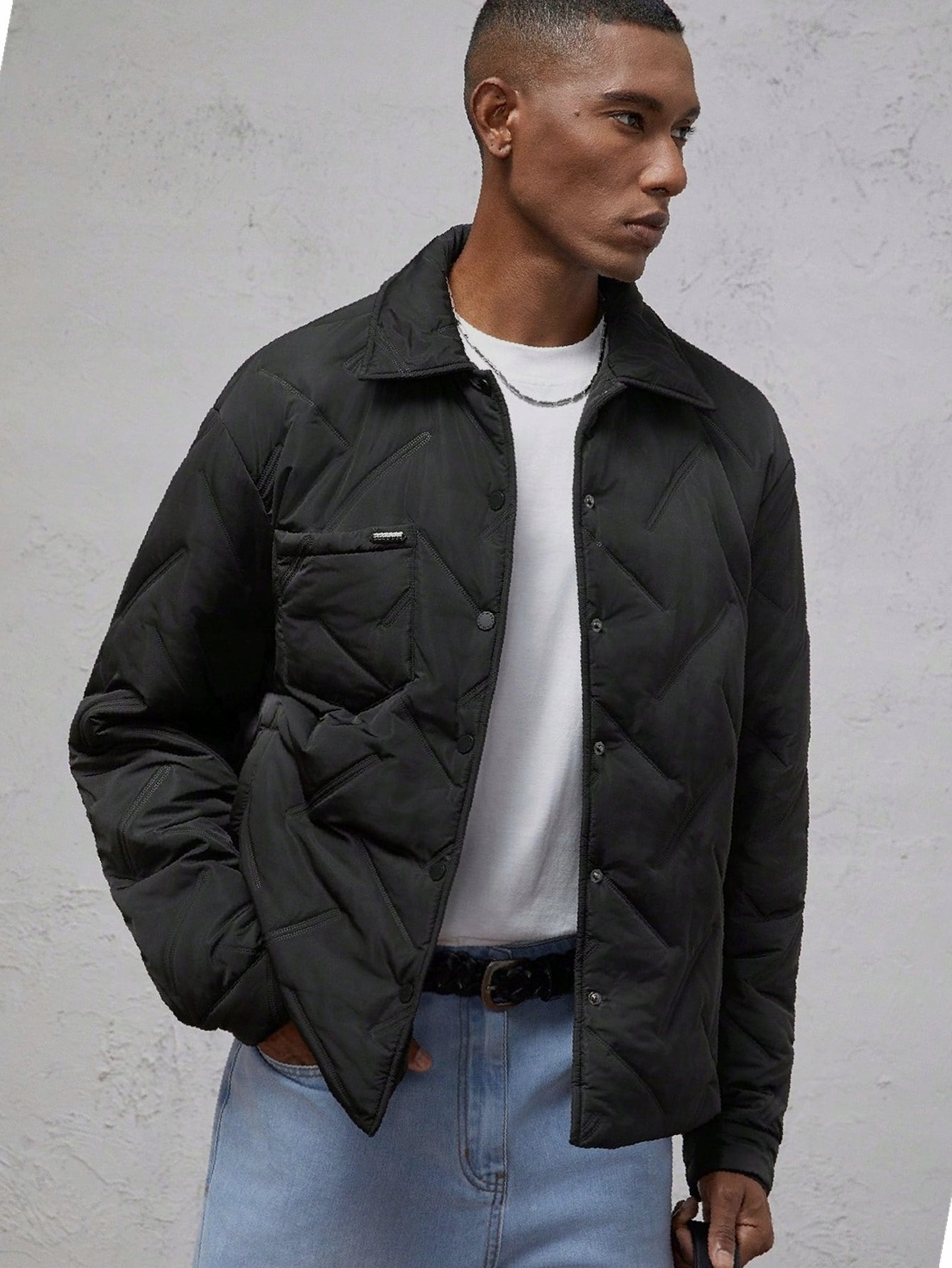 Pánská černá prošívaná bunda pro každodenní nošení, přechodná, velikost S