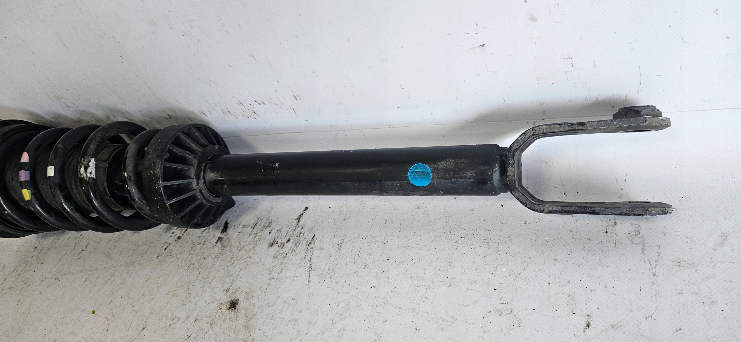 shock absorber left front JAGUAR XE 15