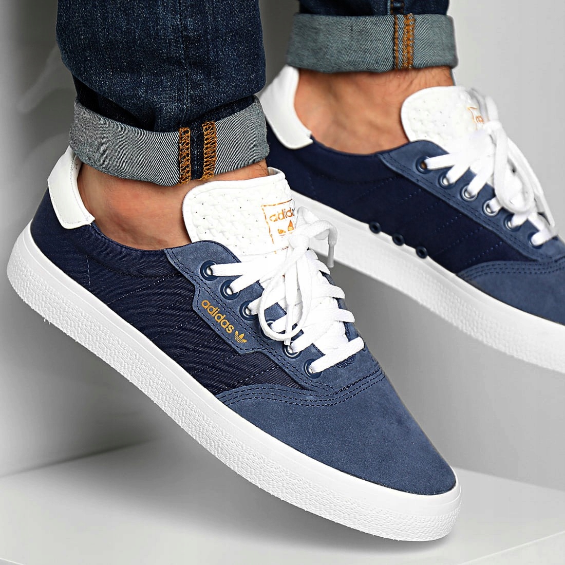

Buty Adidas 3MC Orginals Vulc EG2762 skóra 45 1/3