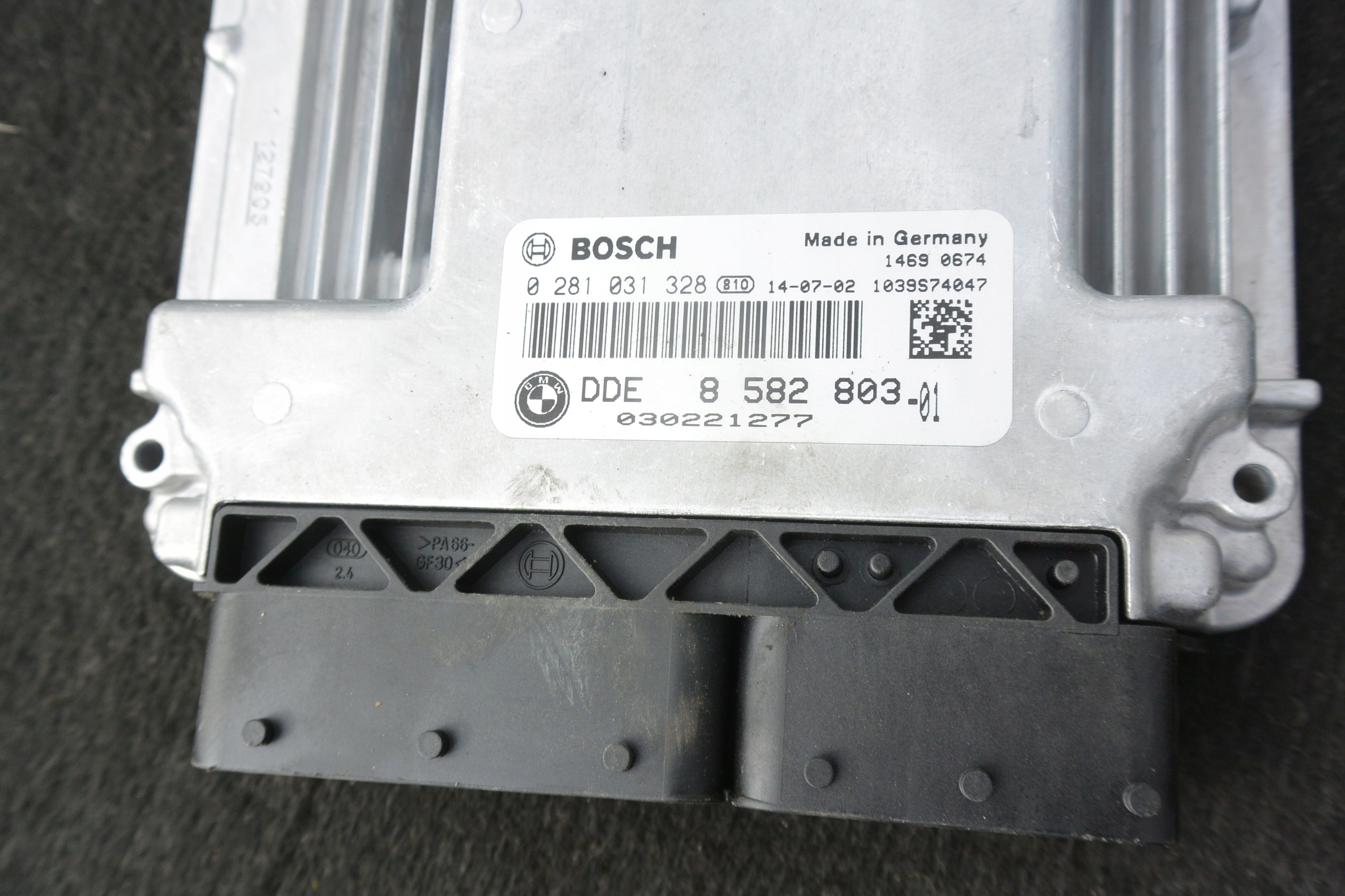 computer control unit of the engine 3.0D N57 BMW X3 F25