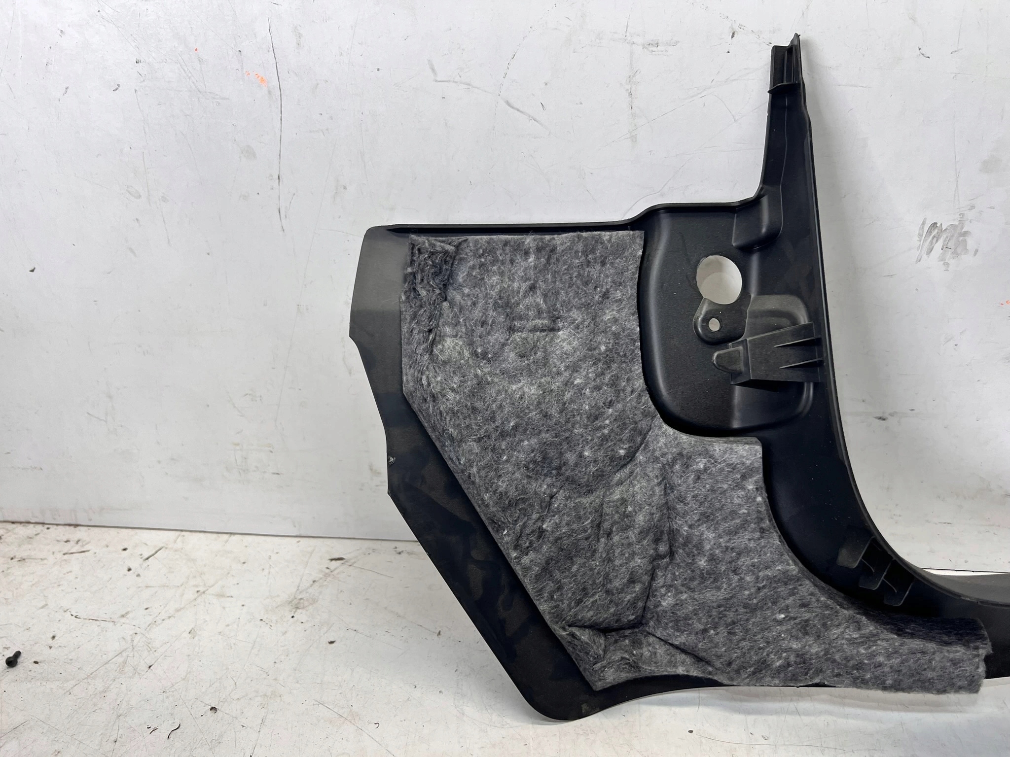 cover cap of the threshold left AUDI A6 C8 4K1867271 4PK