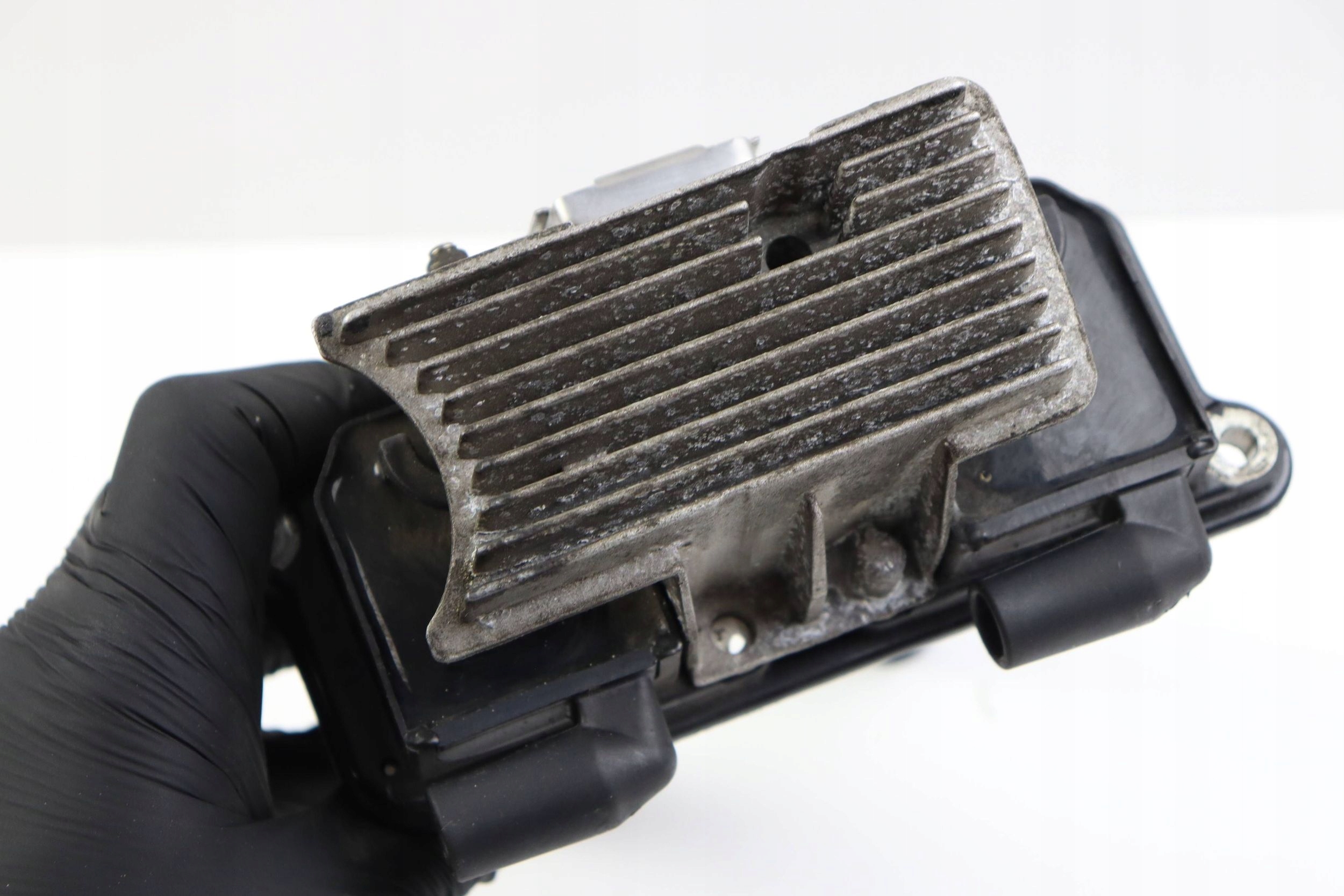 AUDI A4 B5 coil ignition HELLA 1.8 358.057-551 replacement DLA 058905105A