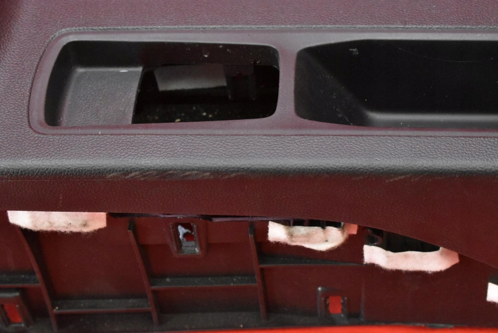 TUNEL mitte Armlehne EU FORD FOCUS MK4 18-21