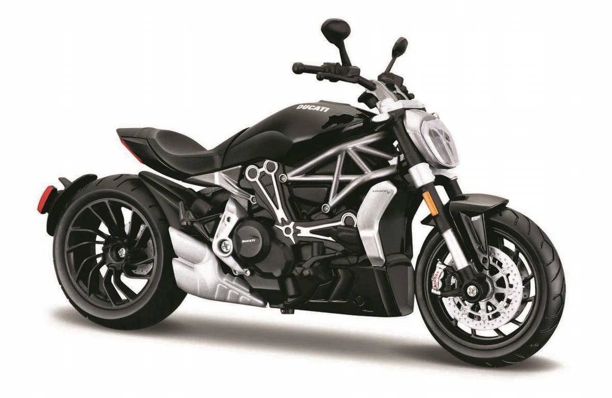 

Motocykl Maisto Ducati X Diavel S 1/12 31101 Black