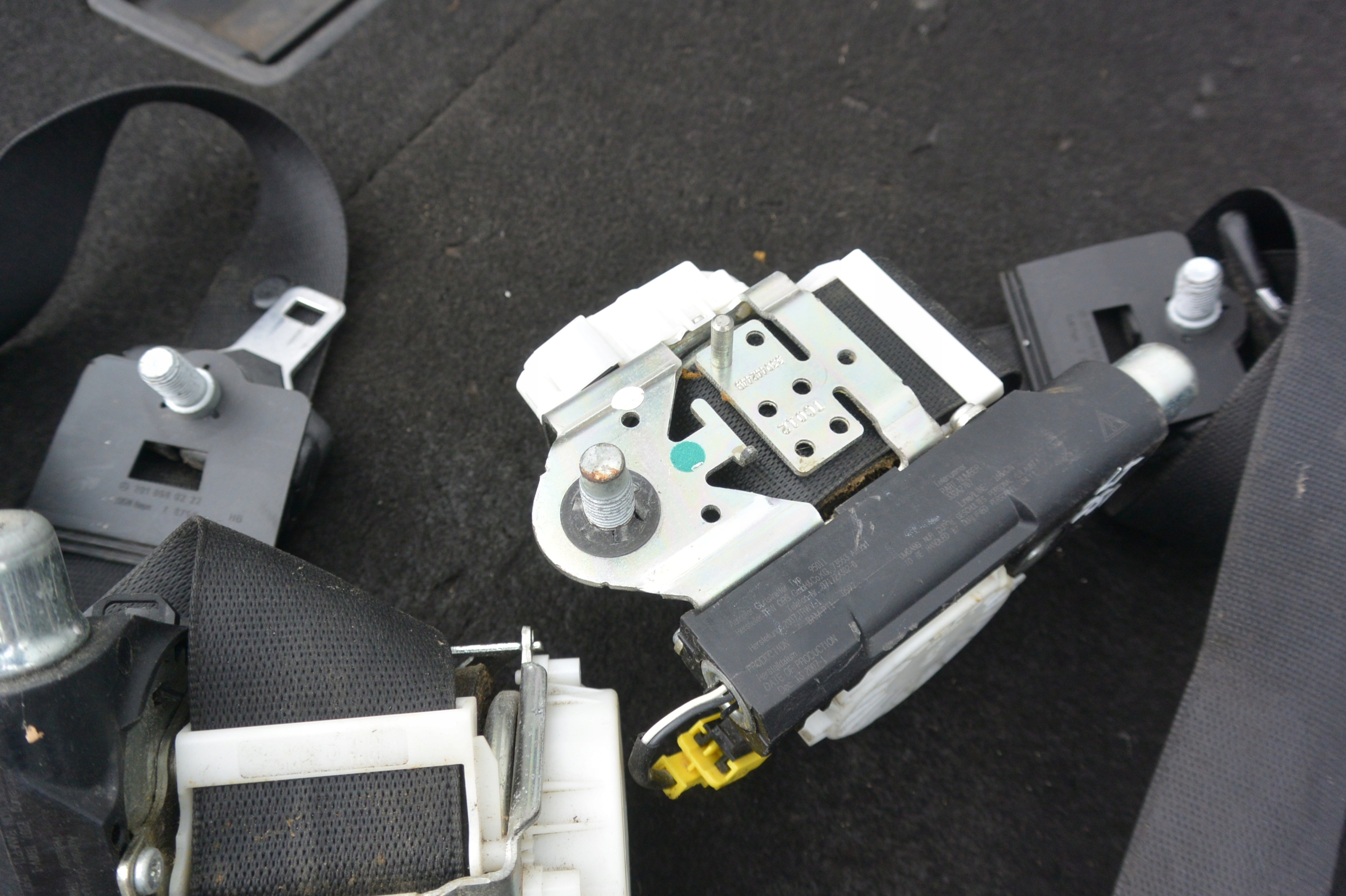 GURTEN SICHERHEITS RECHTS LINKS HECK MERCEDES R W251