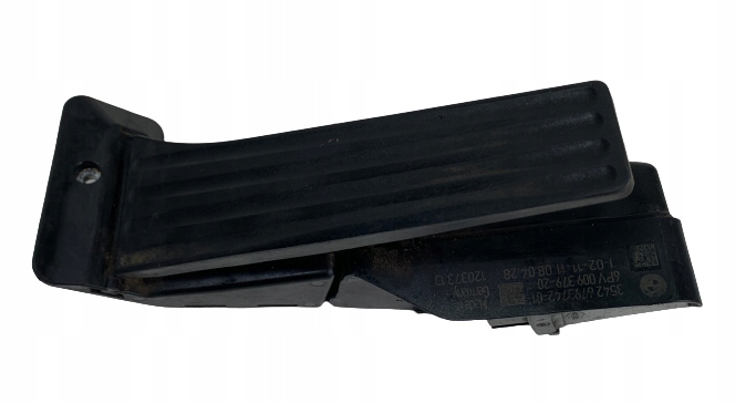 accelerator pedal BMW E82 E84 E85 E86 E88 F25 F26 6793742