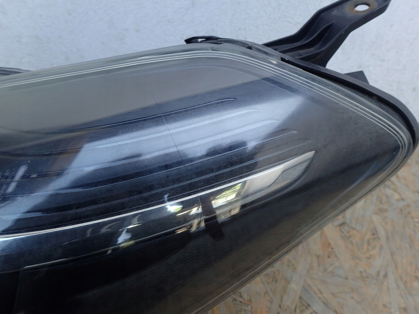 light left REFLEKTOR TOYOTA YARIS 3 III P13 LIFT