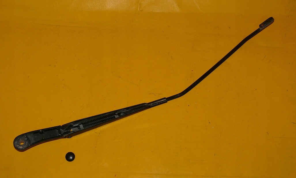 wiper arm right front VW TRANSPORTER V T5