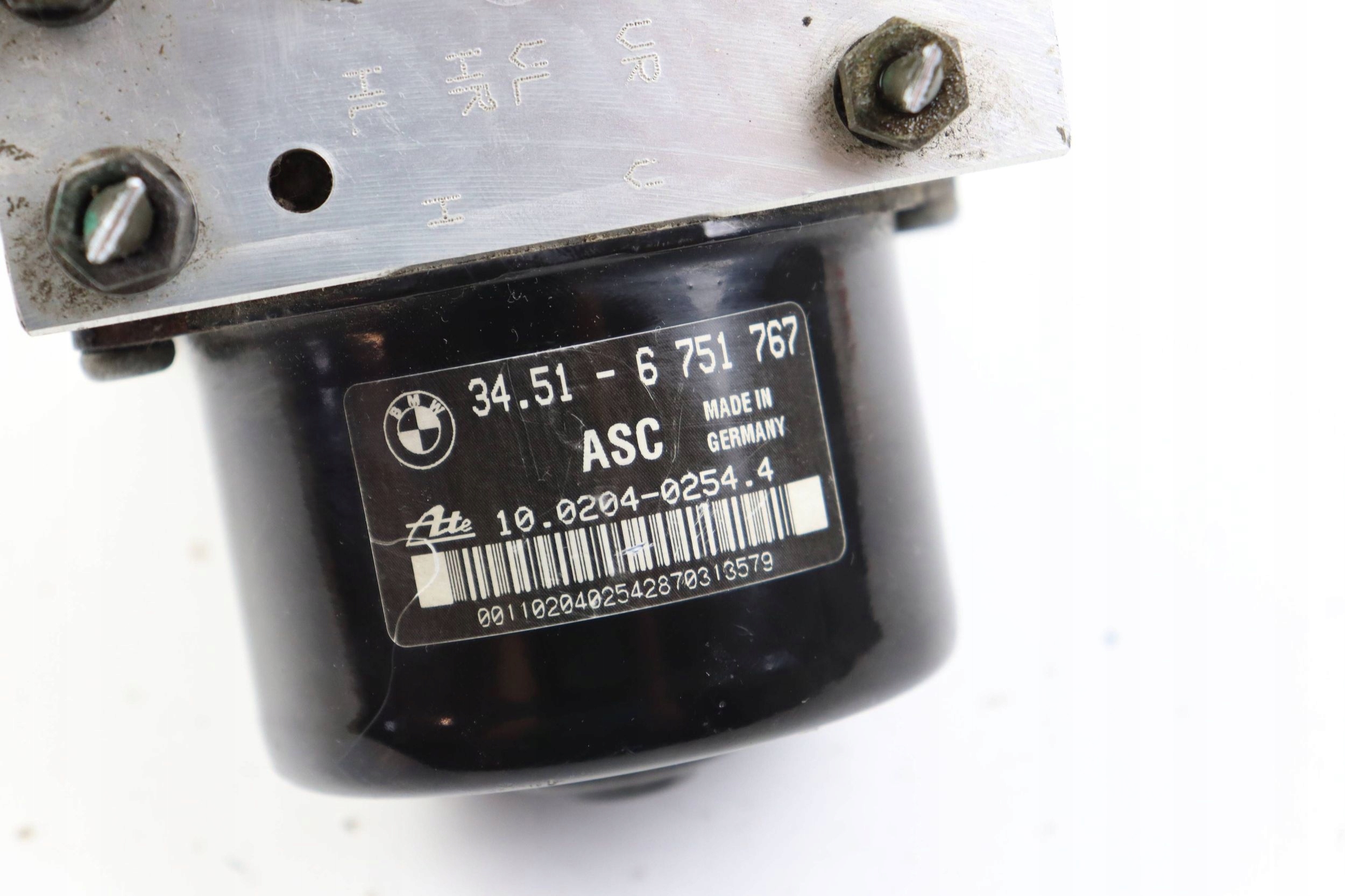 BMW 3 E46 pump control unit ABS 6751767 6751768