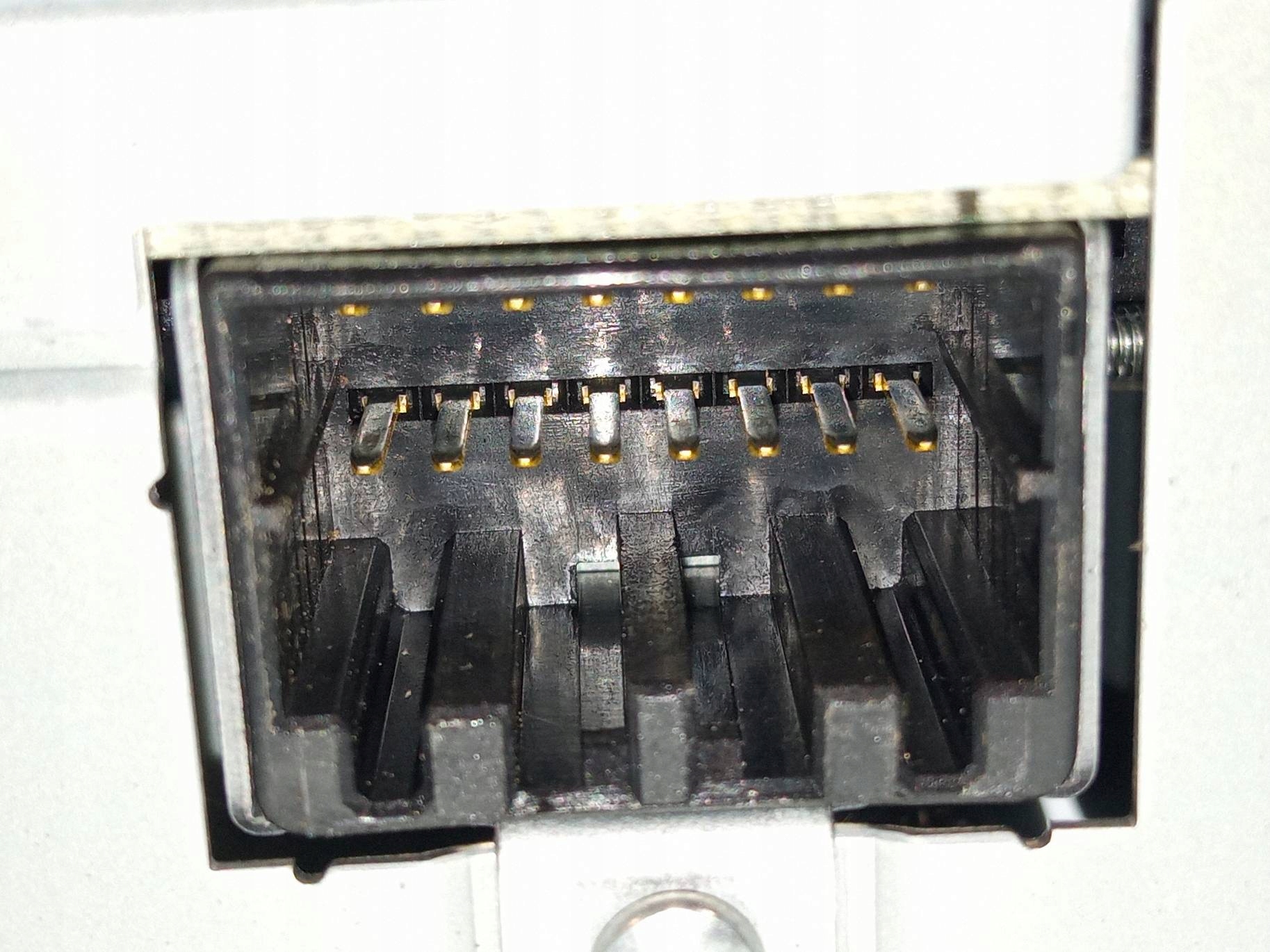 CARICATORE CD P68225372AB Jeep Cherokee V (2014- )