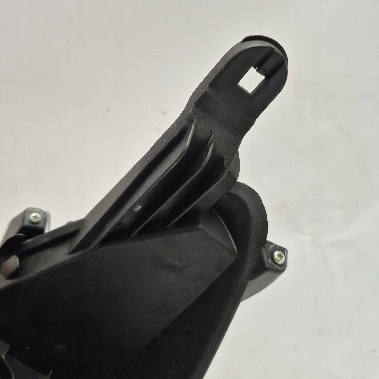 MITSUBISHI SPACE STAR II LIFT 19- light right front front 8301D446
