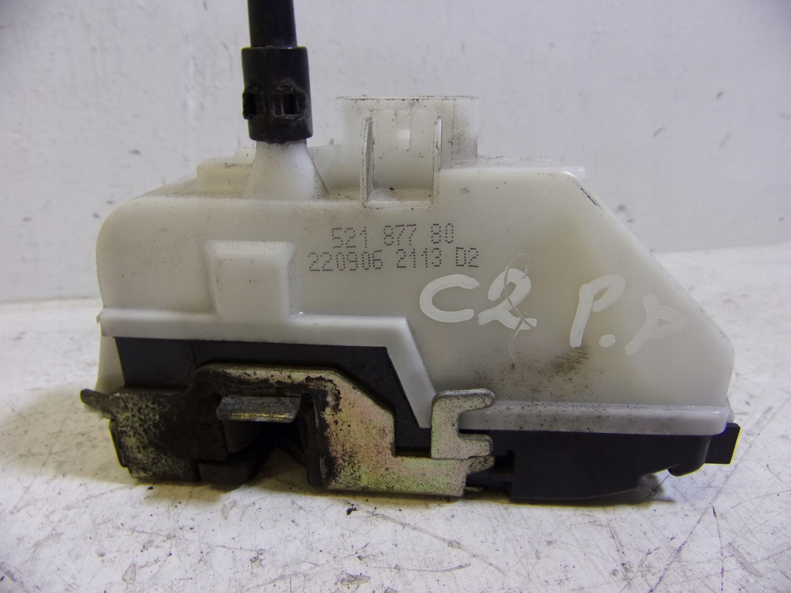 lock door CENTRALNY right front CITROEN C2