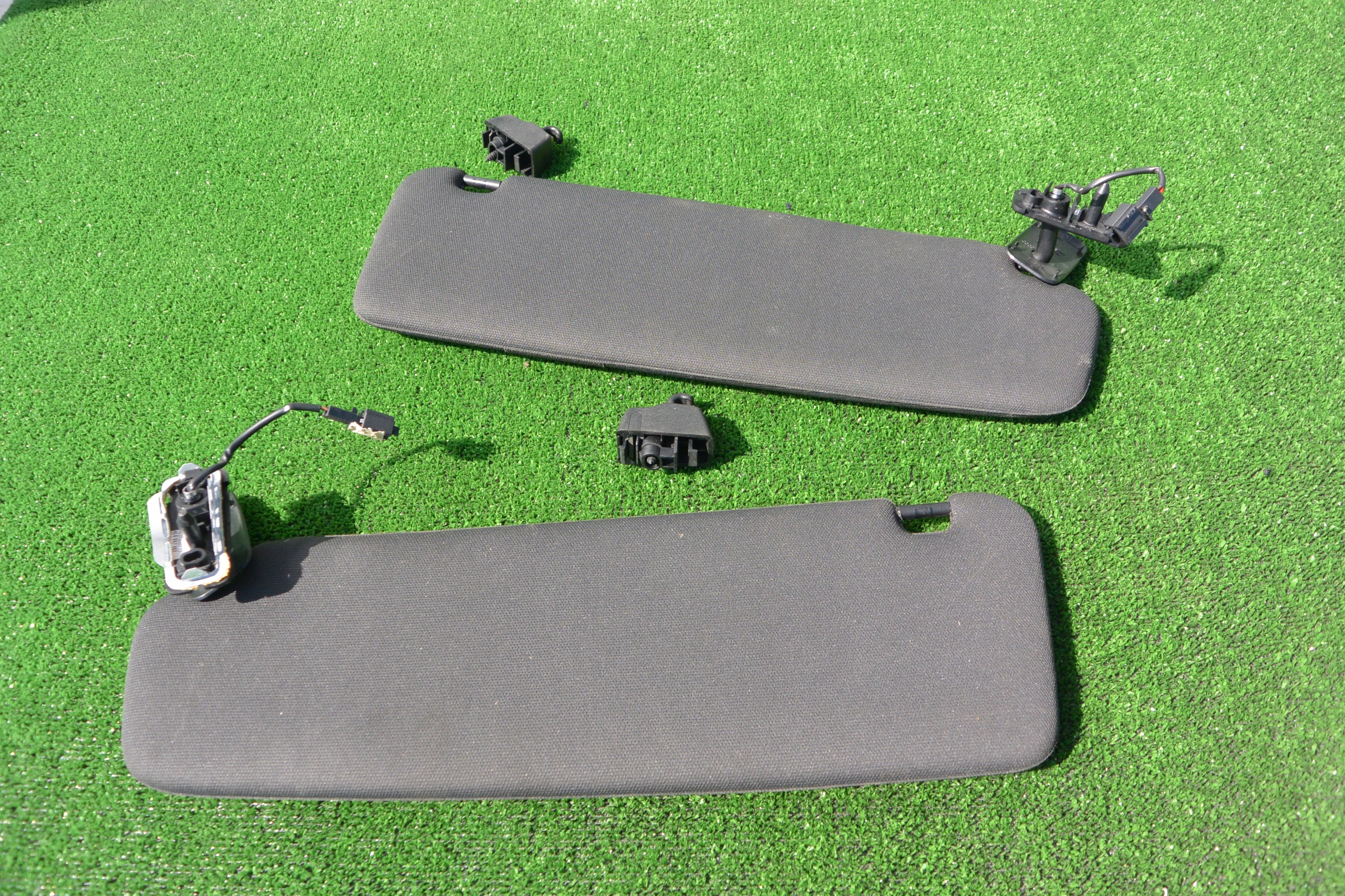 OSŁONA PRZECIWSŁONECZNA AUDI Q7 4L LIFT R L KPL