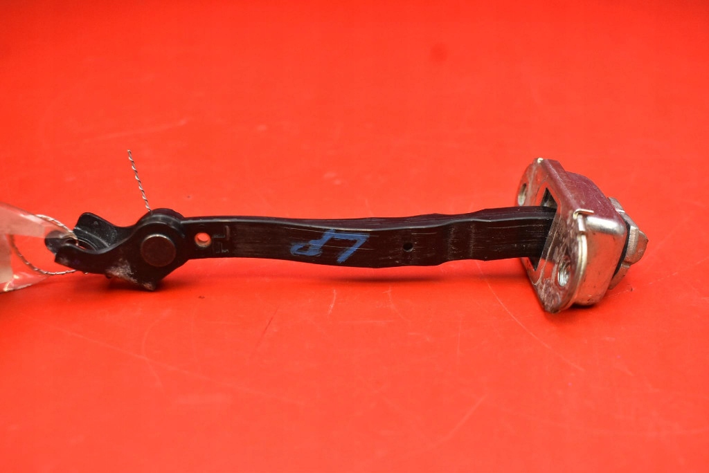 limiter door left front NISSAN PULSAR C13 5D HB 14-18