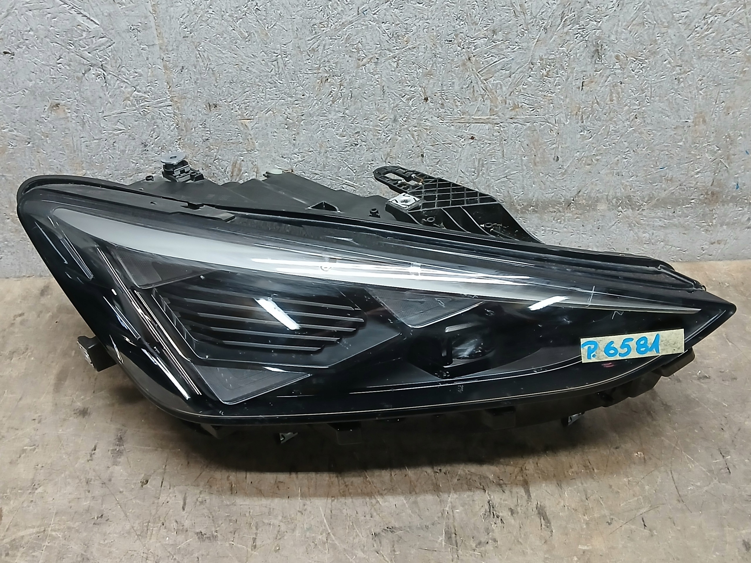light front right SEAT LEON IV 4 LIFT FULL LED 5FB941008K