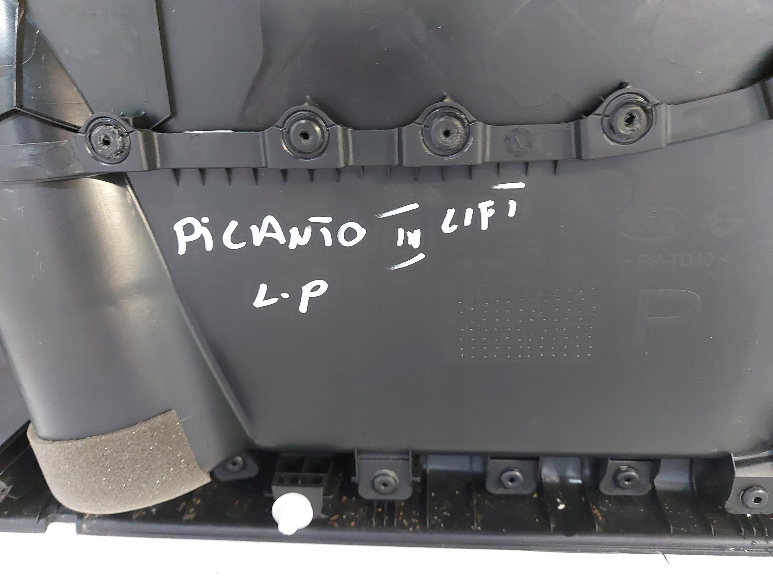 Kia Picanto IV III LIFT 2025 side upholstery door left front front