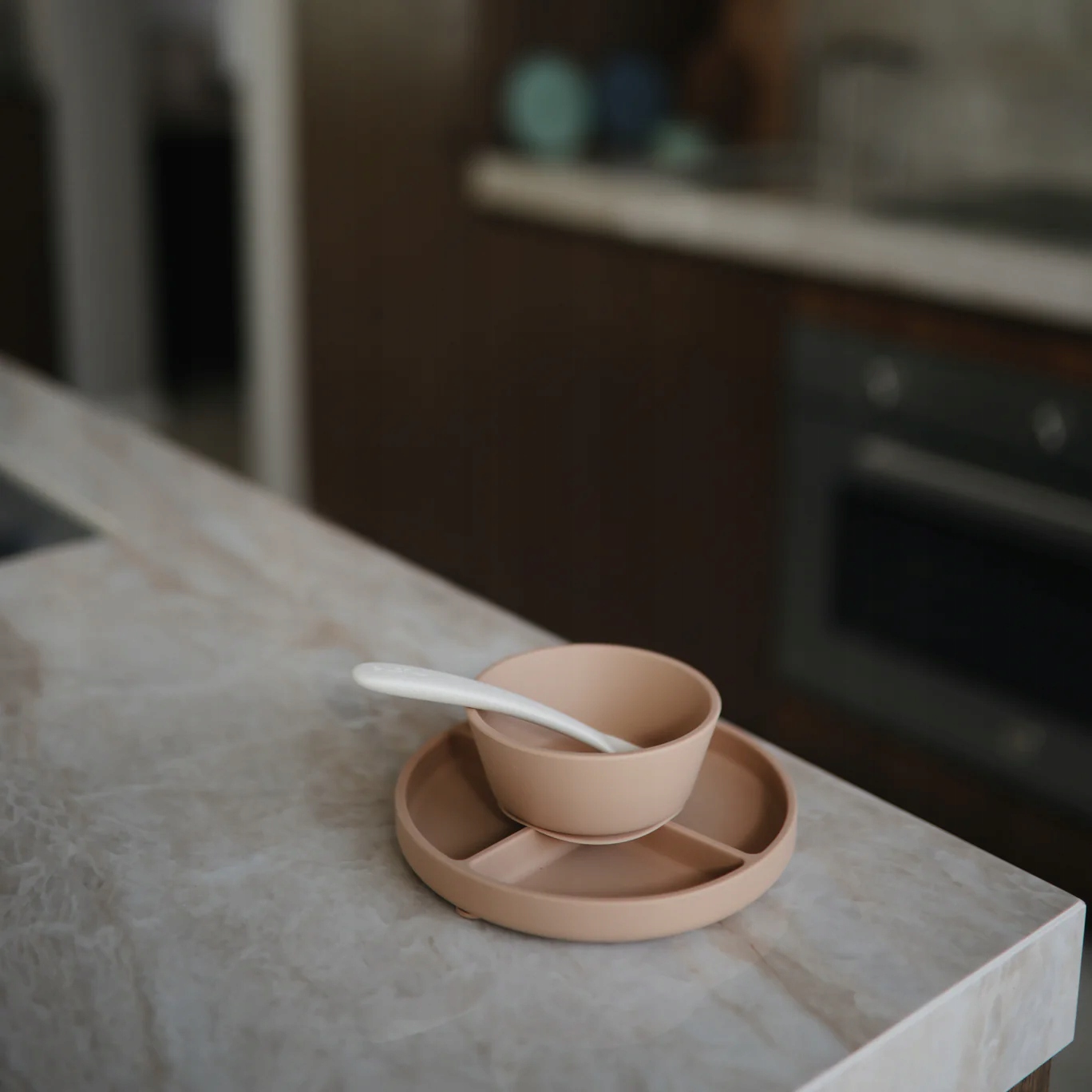 MISECZKA SILIKONOWA Z PRZYSSAWKĄ NATURAL MUSHIE Kod producenta 70.018.40