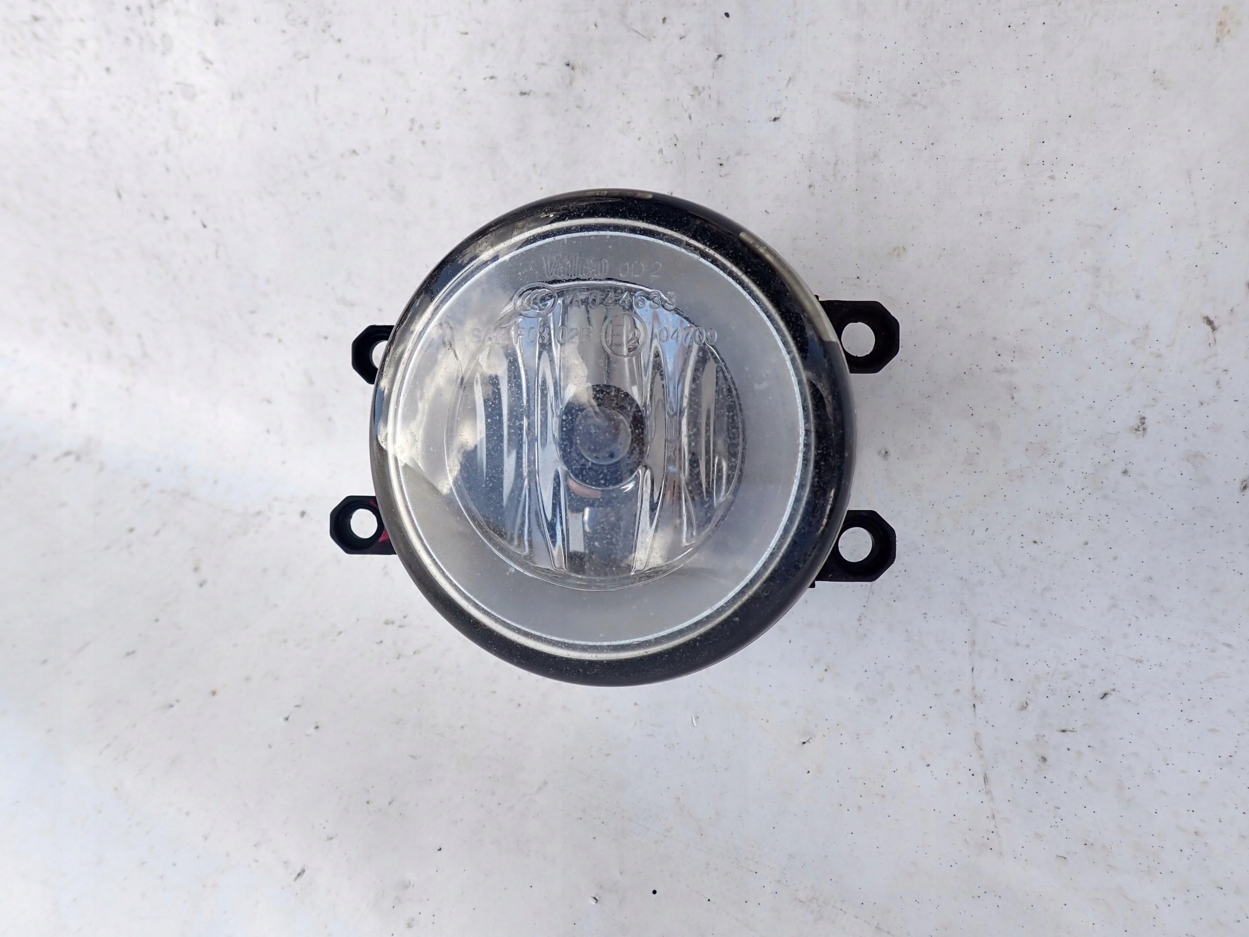 TOYOTA 812100D041 fog light front right