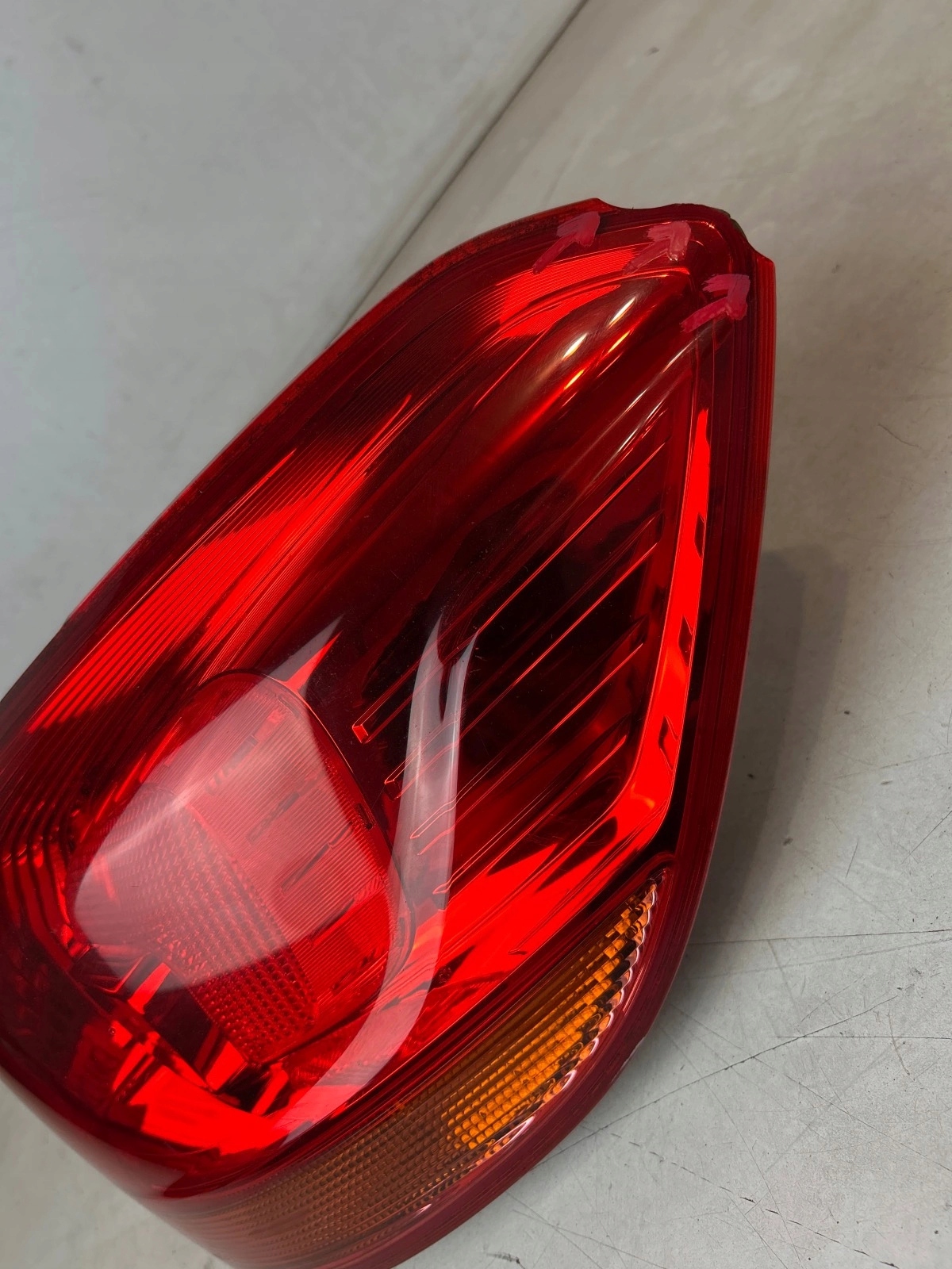 damaged light rear part rear right Opel Astra J IV kombi