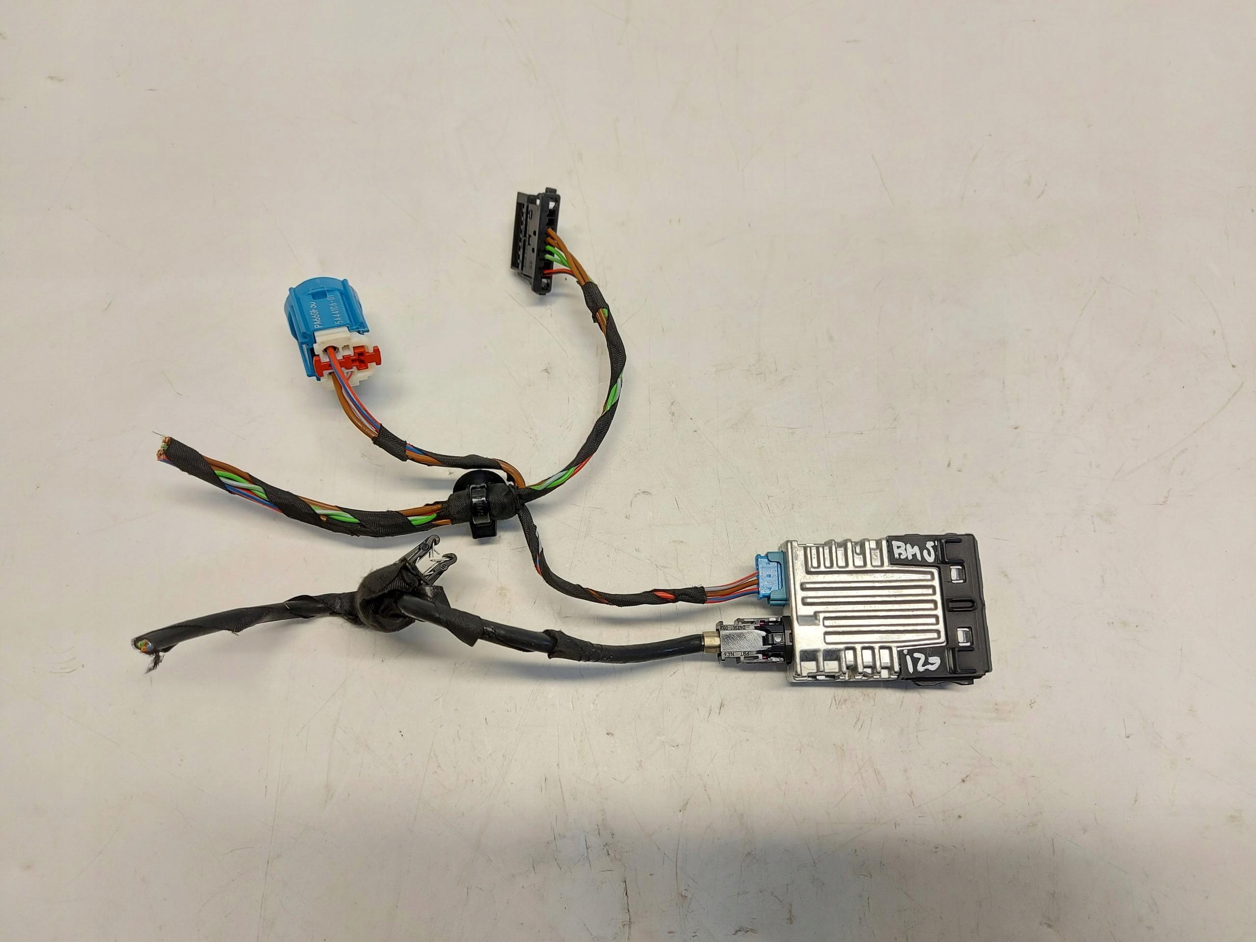 BMW iX i20 2023, Xdrive50 adapter PORT USB 5A27DE6-JLK01