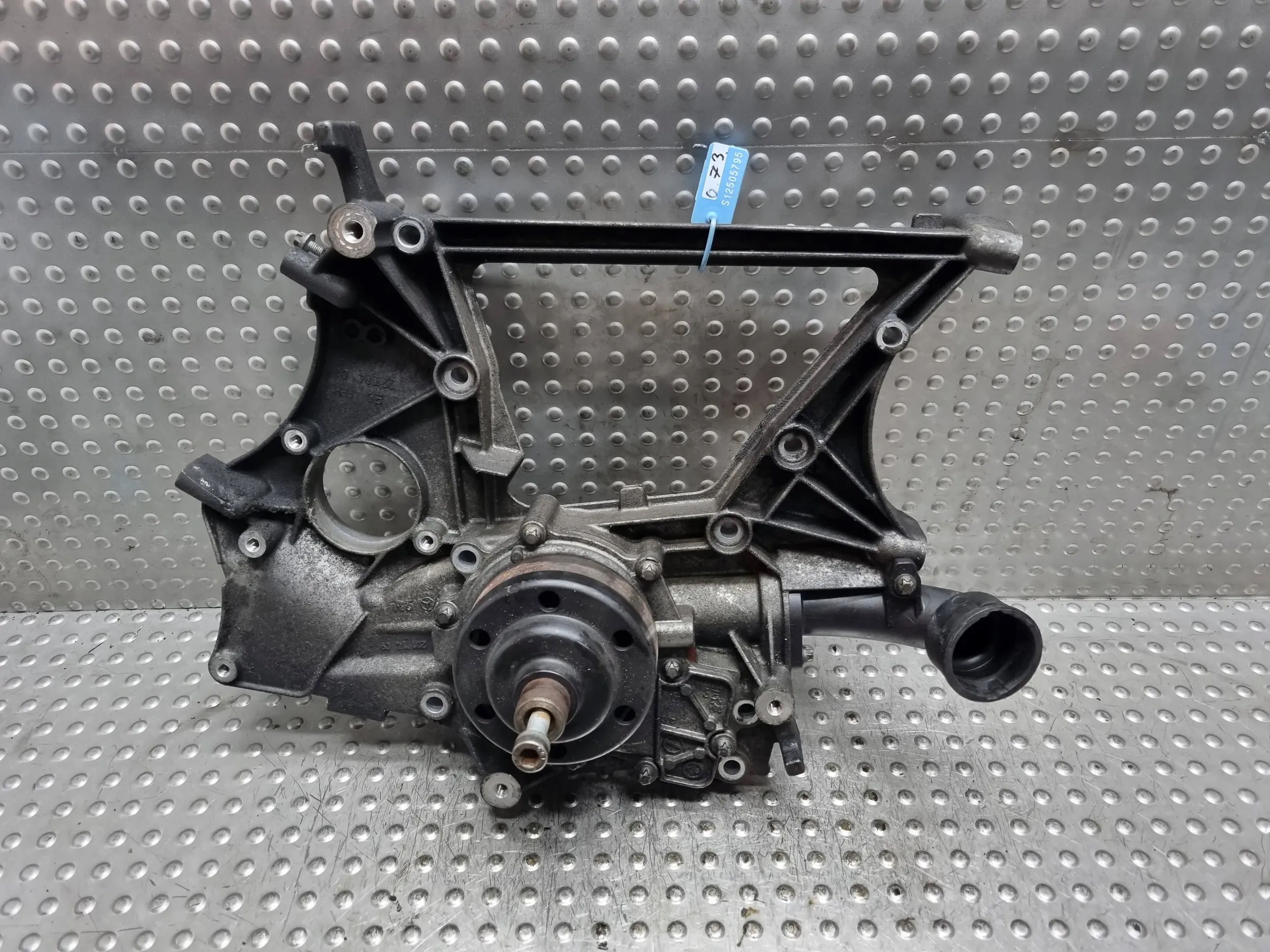 Couvercle carter distribution A6512011409 MERCEDES SPRINTER 906 2.2 CDI