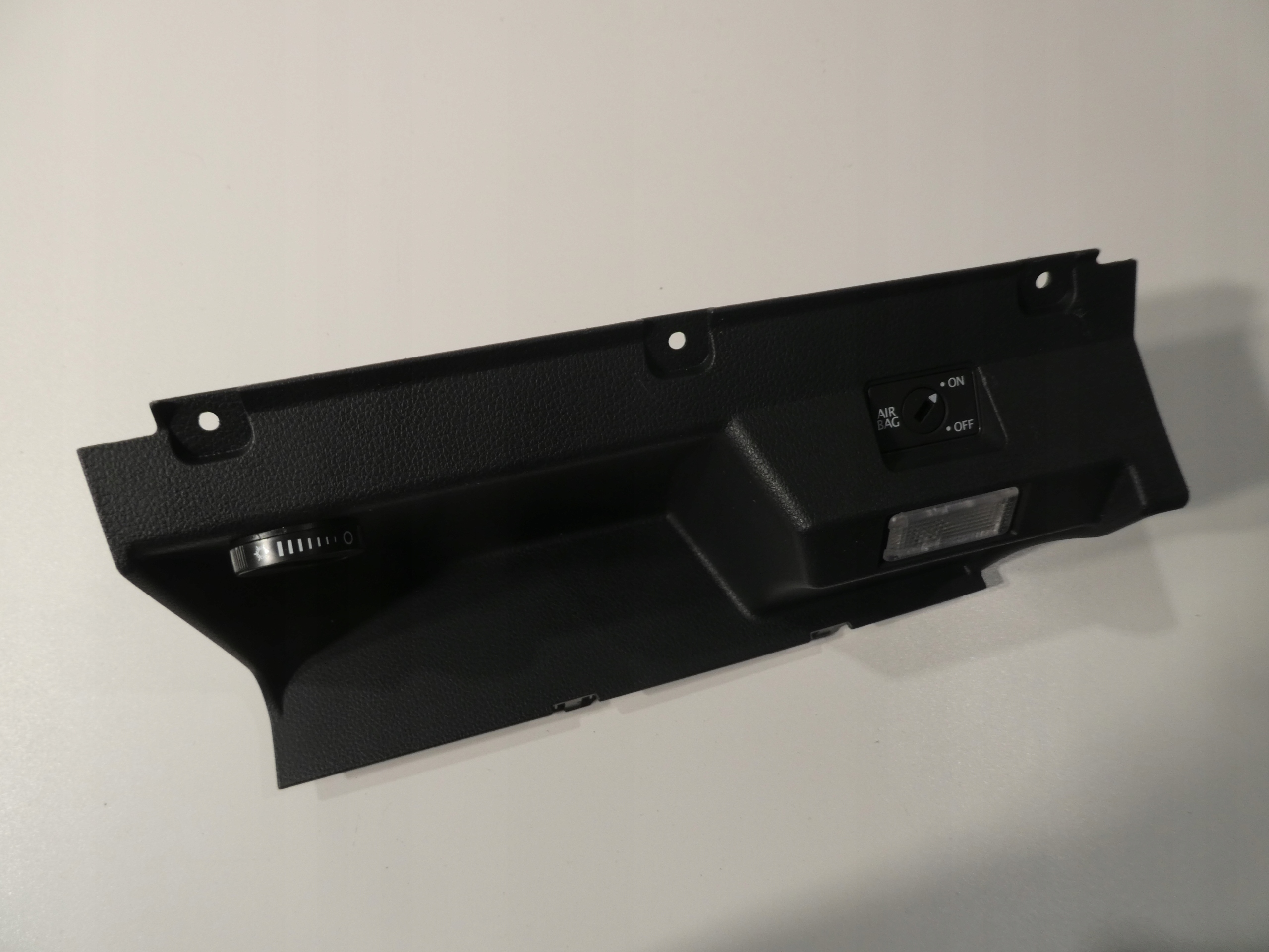 VW CADDY LIFT IV passenger compartment plato 2K5858909B