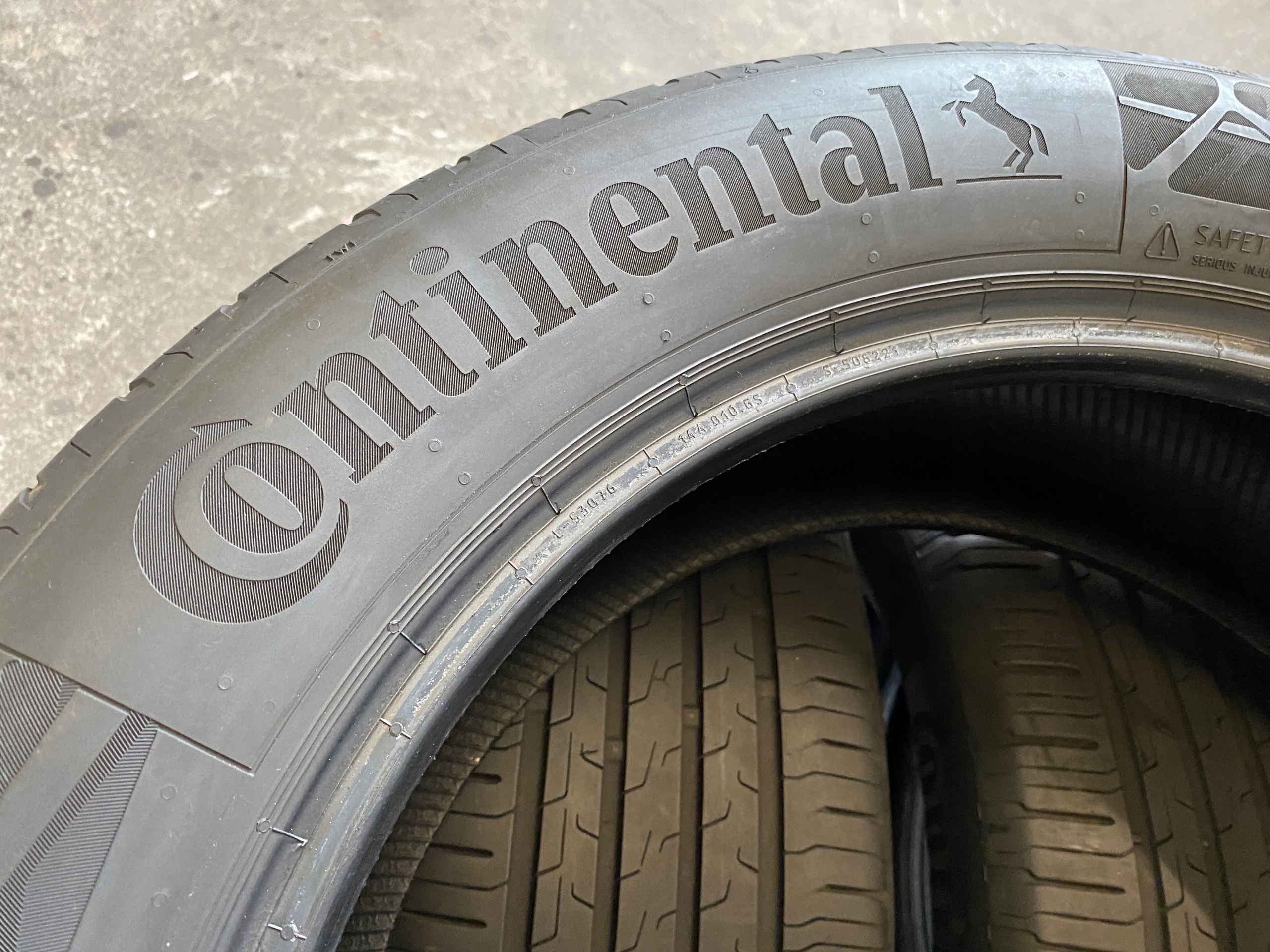 4 tyres summer 235/55R19 Continental EcoContact 6