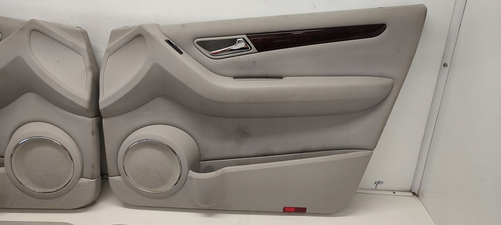 side side komplet Mercedes W245 B-klasa 2,0 CDI