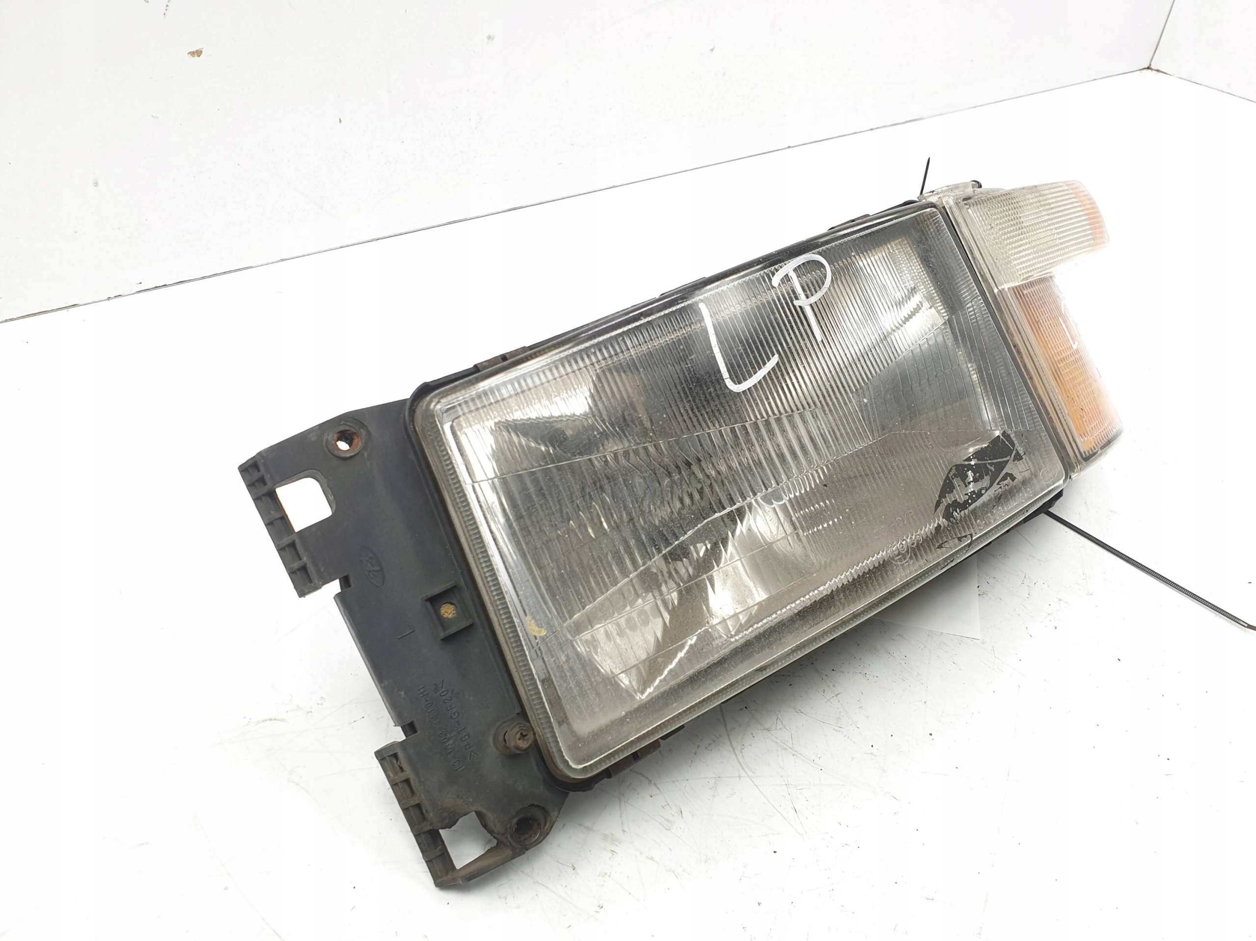 light left front SCANIA R 124