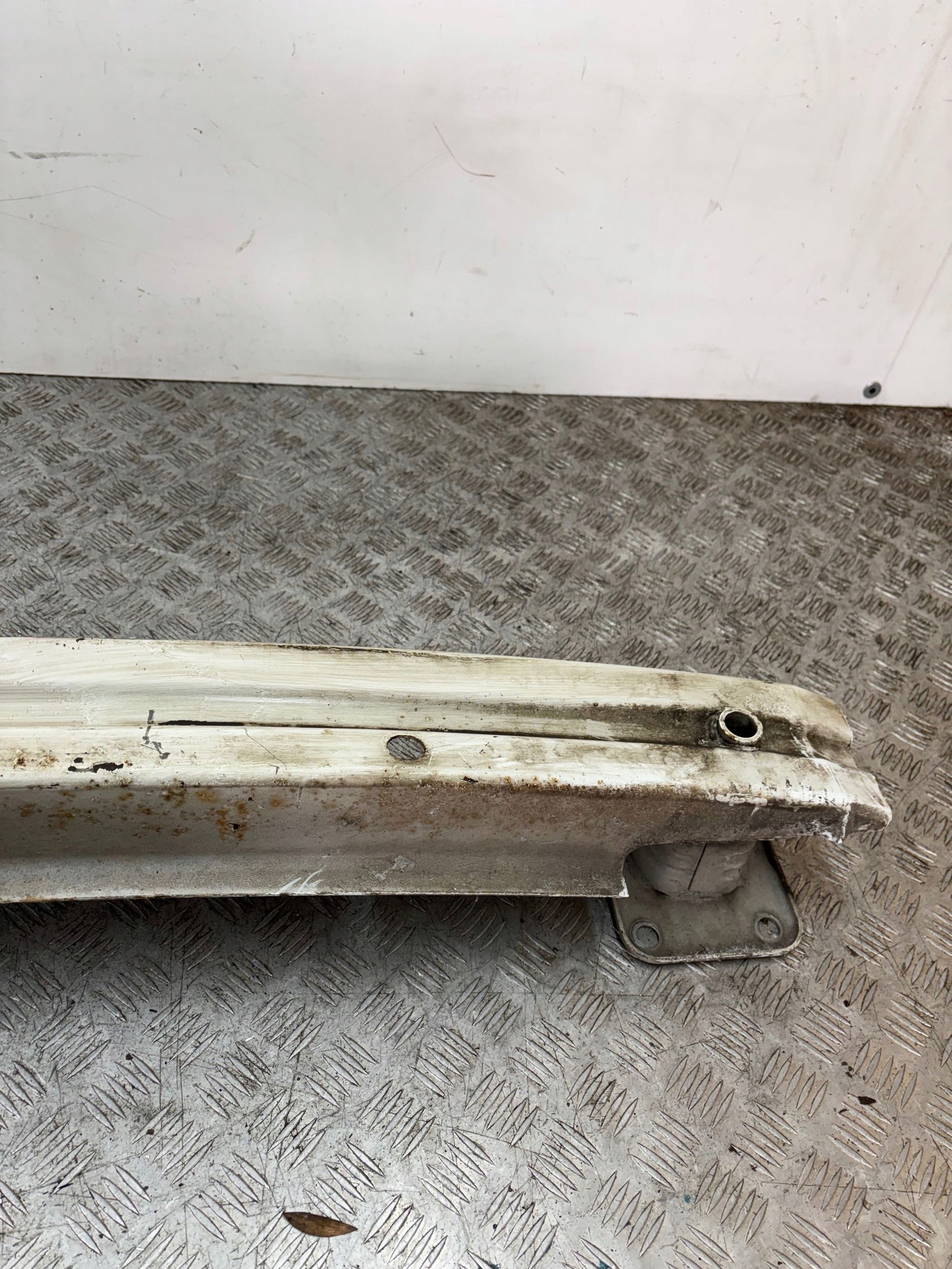 TRAVERSA paraurti posteriore CHEVROLET AVEO T300 HB