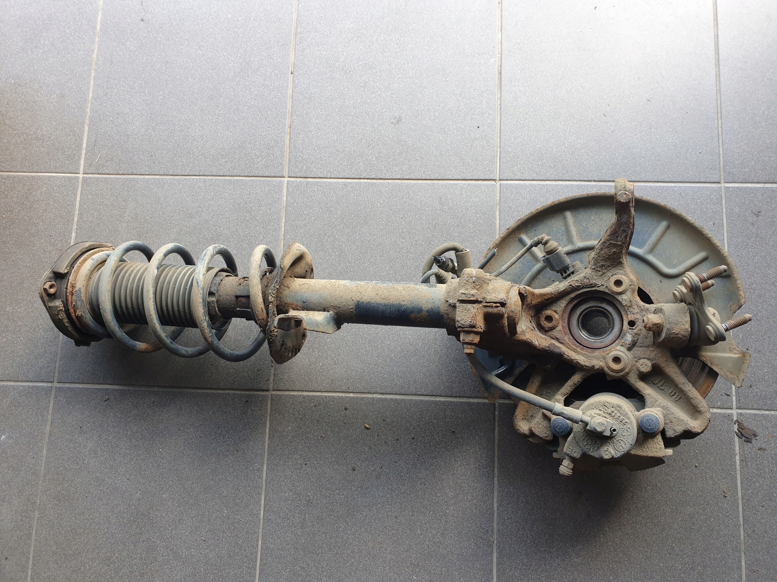 MACPERSON swing AUDI A3 8P 1.6 TDI PP 2008