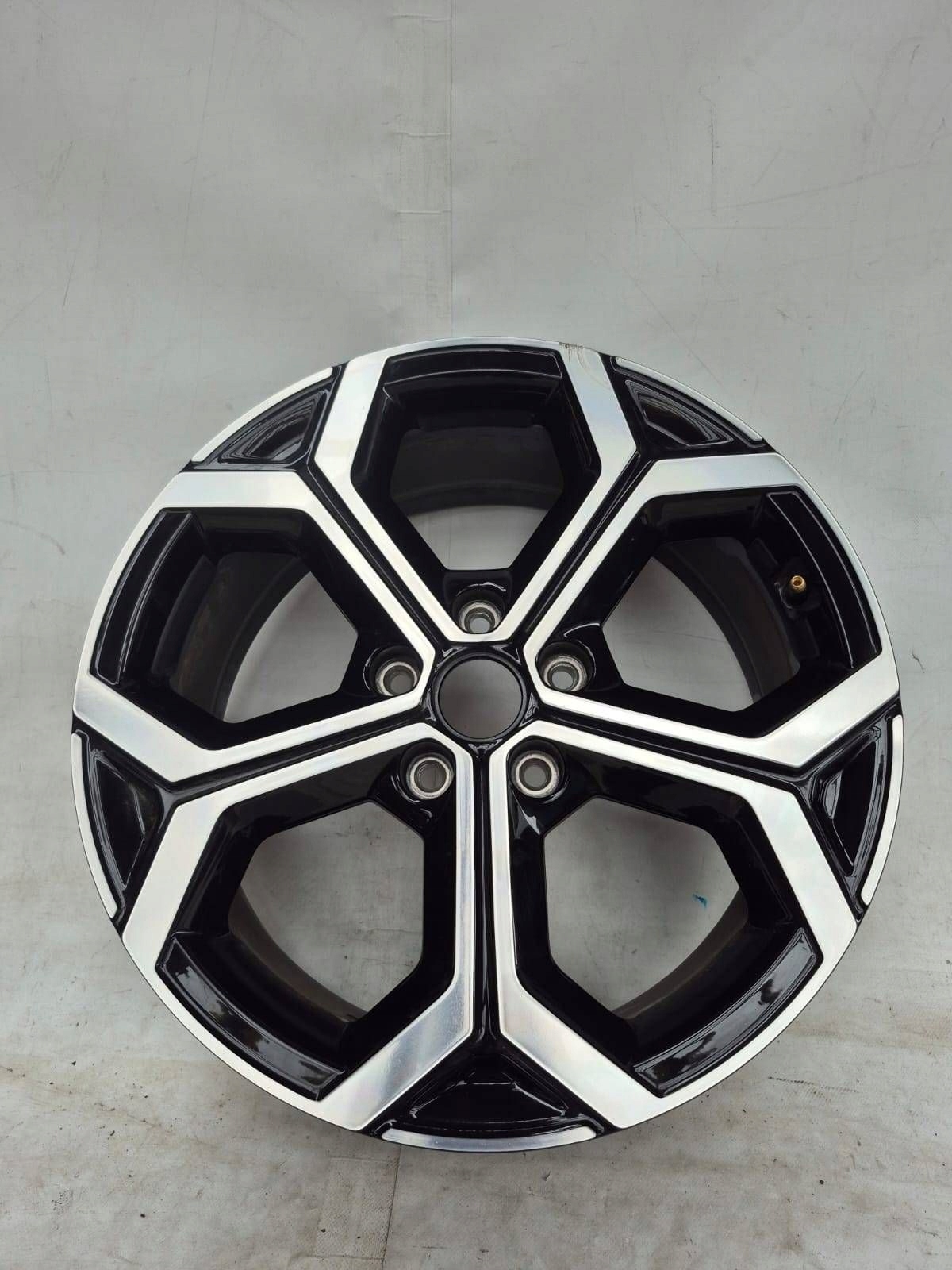 KIA NIRO II 22- disk hliníkový 18" 52910AT100